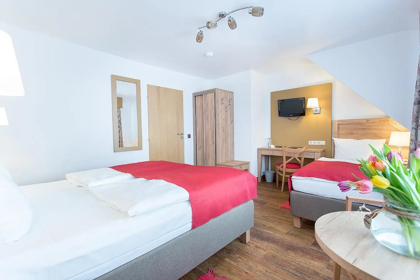 Living room, Bed in Hotel Diana