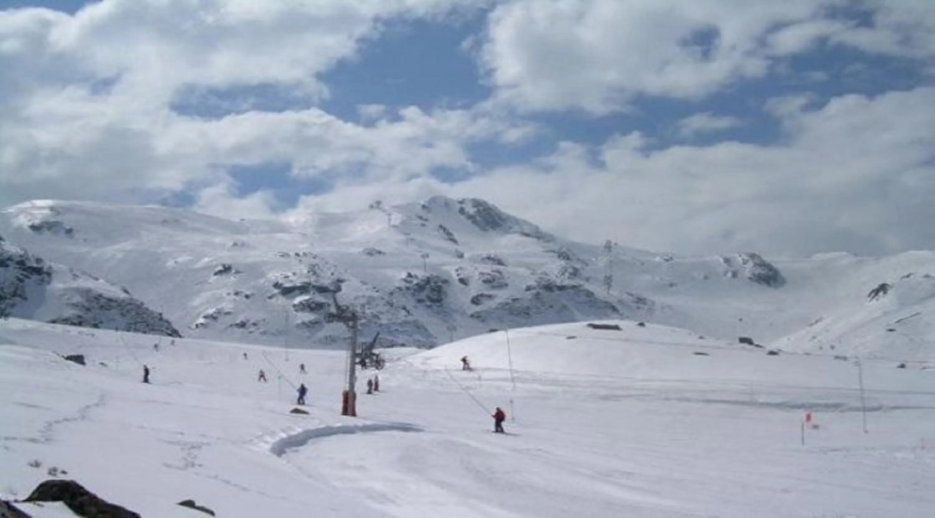 Skiing in Hotel Diana
