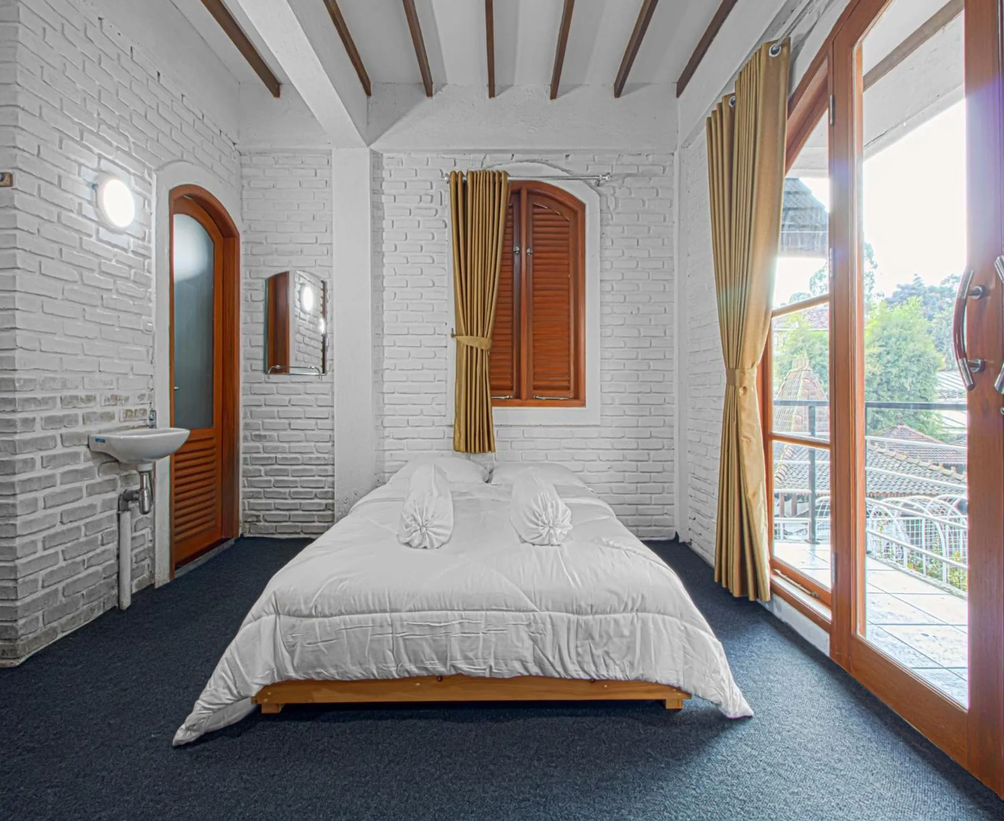 Bedroom in D'Journey Hotel