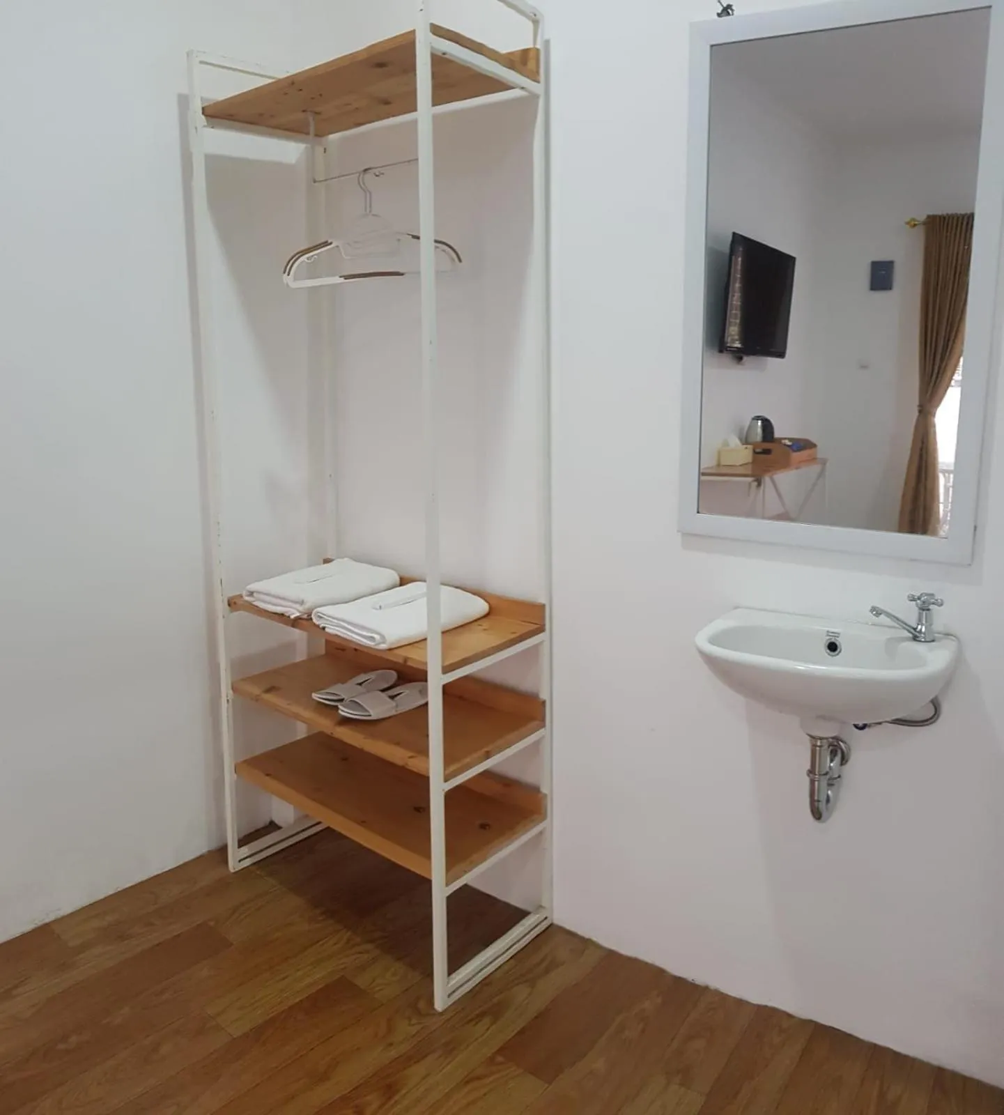 towels, Bathroom in D'Journey Hotel