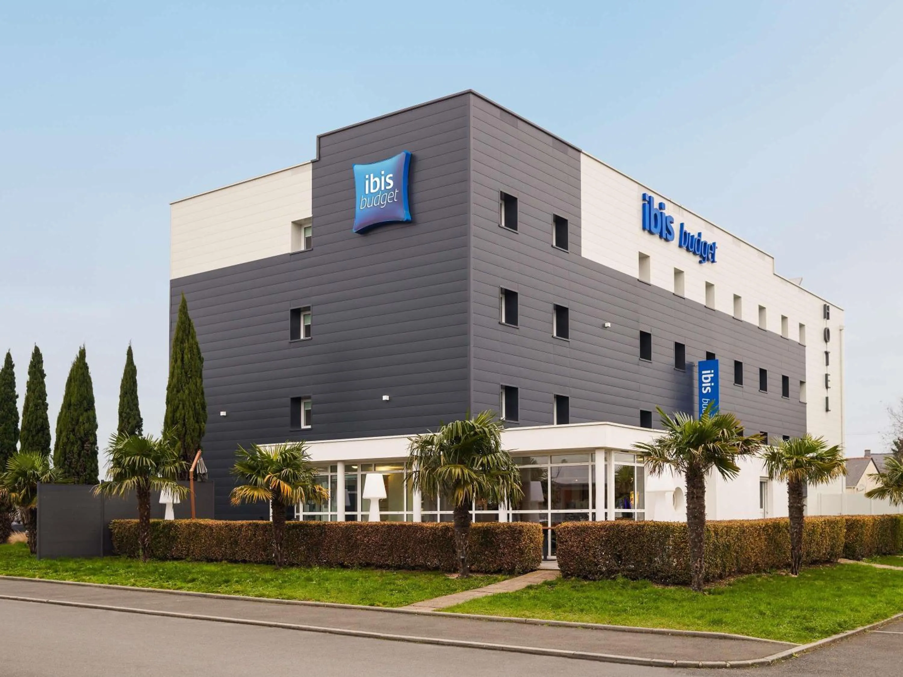 Property building in Ibis Budget Ancenis
