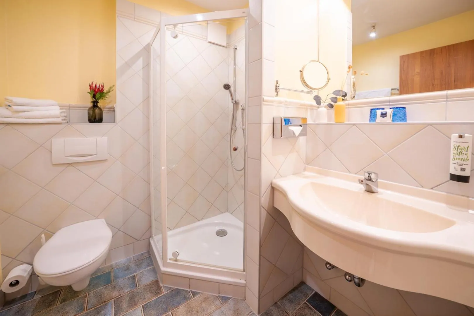 Shower in SOLTHUS Hotel&SPA