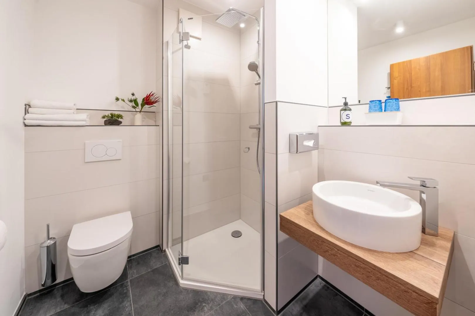 Shower in SOLTHUS Hotel&SPA