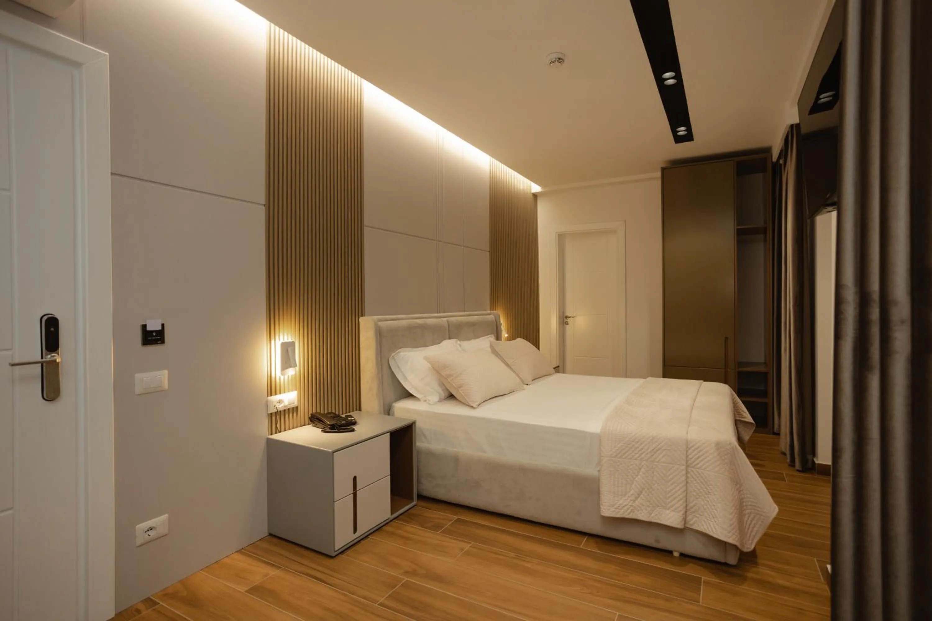 Bed in KOMPLEKSI ROYAL