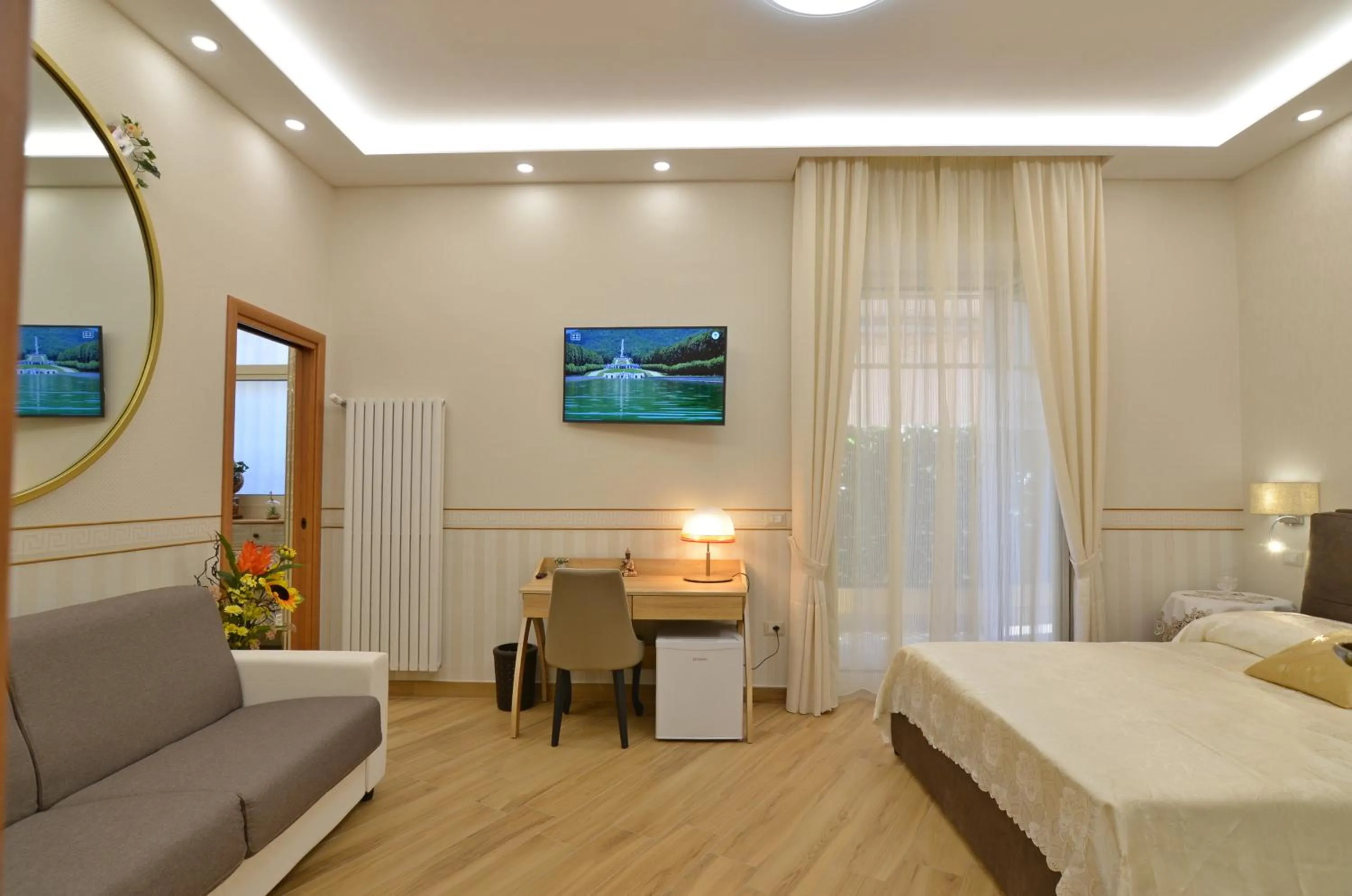 Bed in CASERTA DELUXE BIS