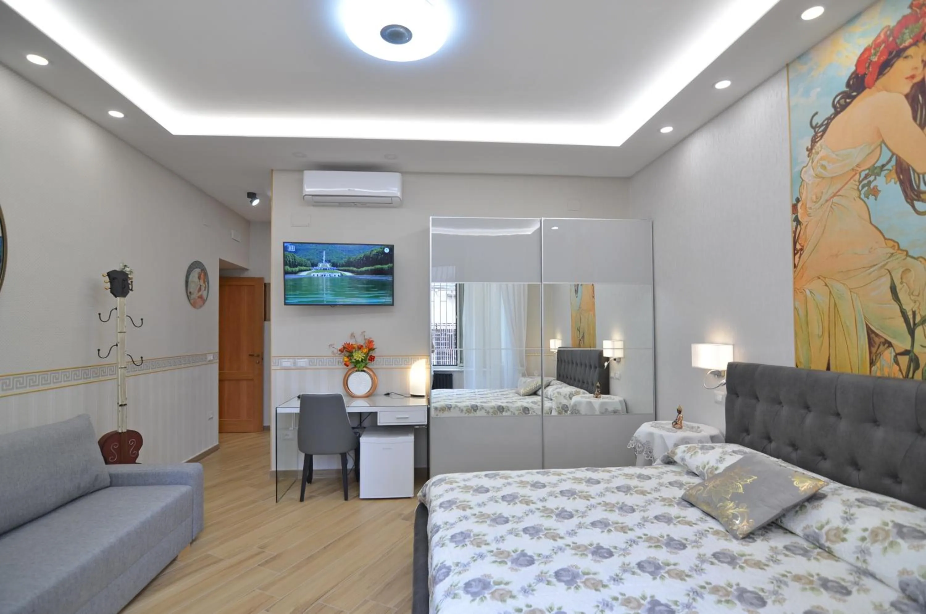 Bed in CASERTA DELUXE BIS