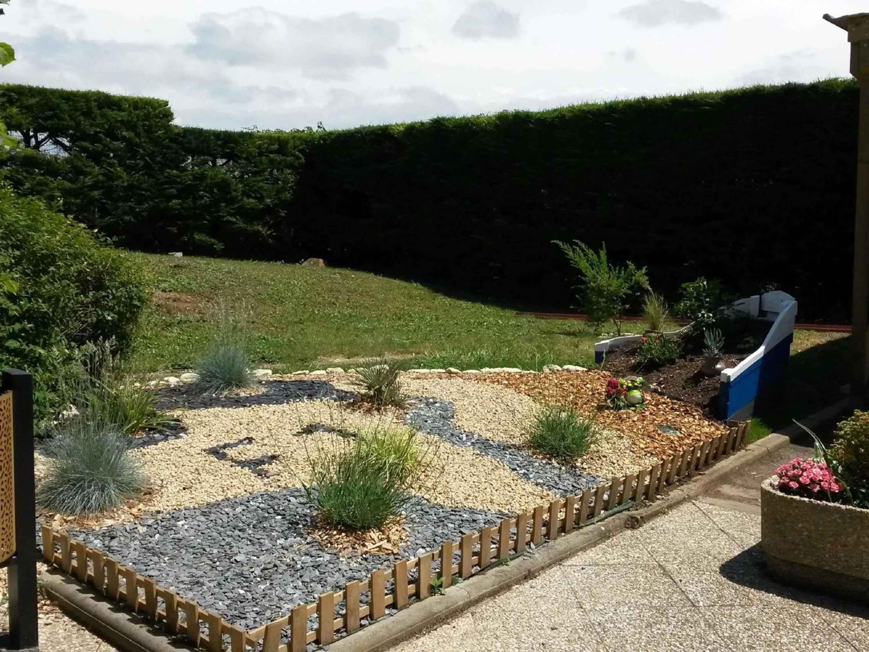 Property building in hotelF1 La Rochelle Angoulins "Rénové"