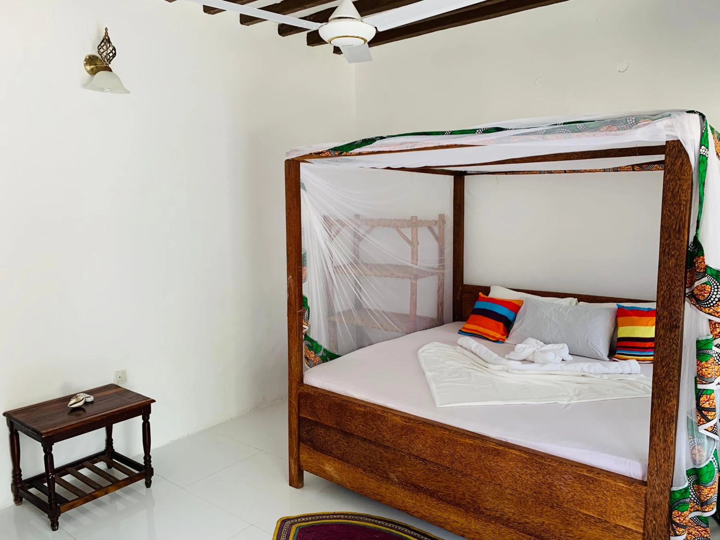 Photo of the whole room, Bed in Zava Nungwi