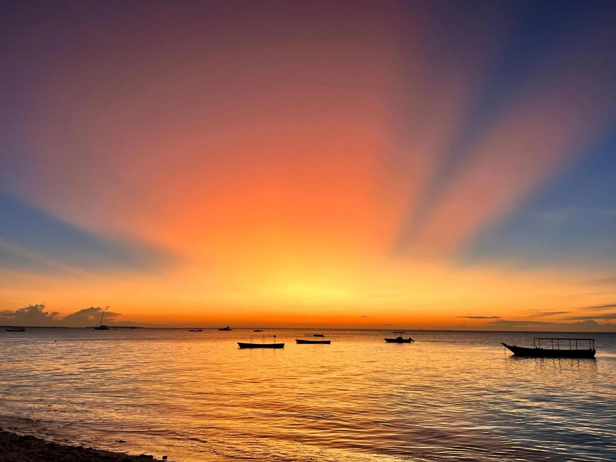 Sunset in Zava Nungwi