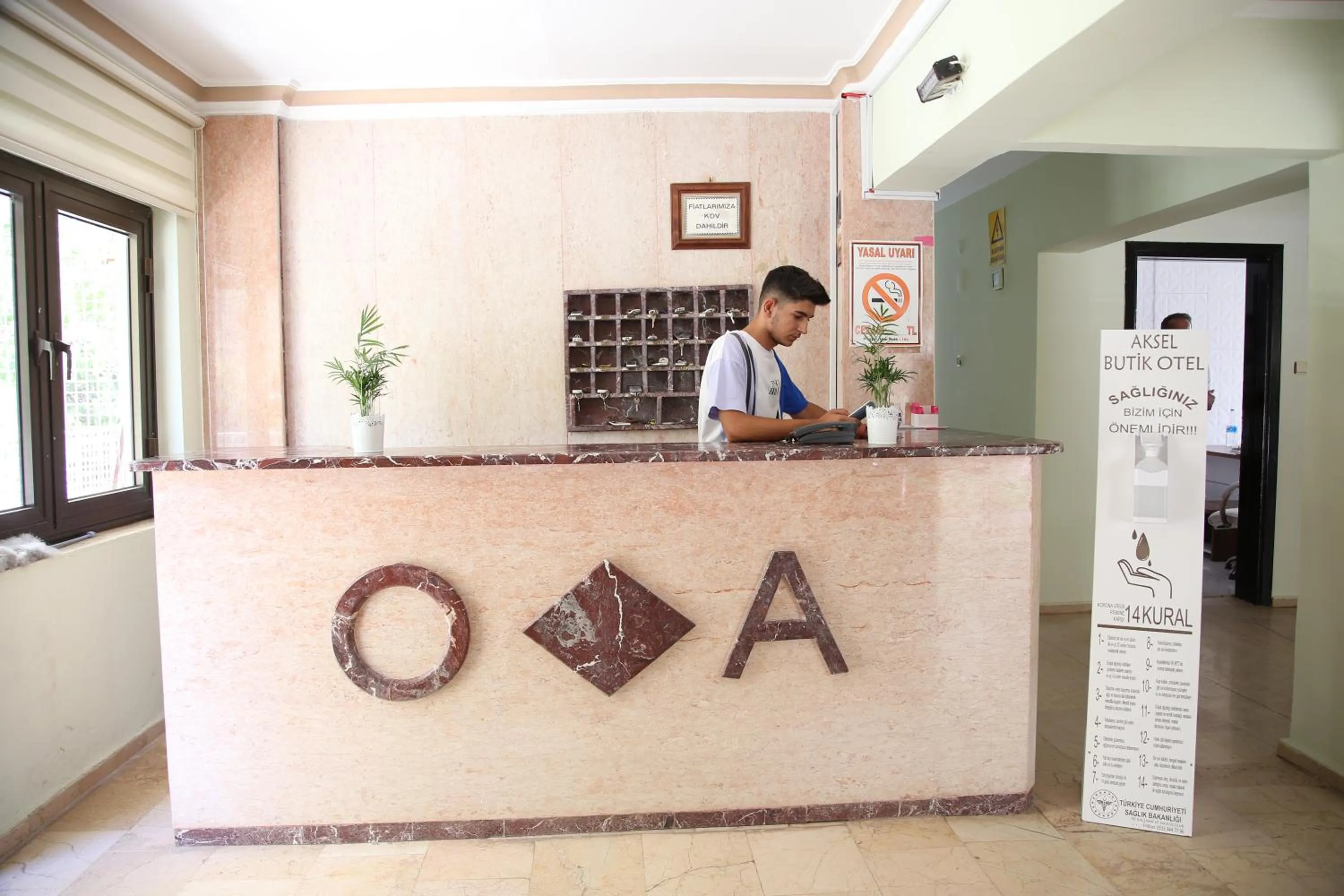 Lobby or reception in AKSEL BUTİK OTEL