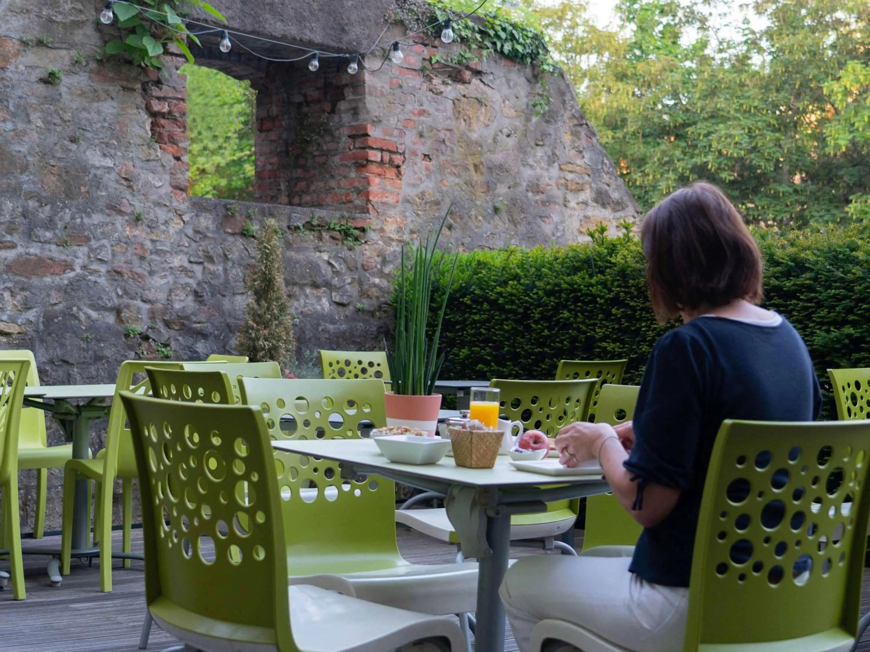 Breakfast in ibis Colmar Centre