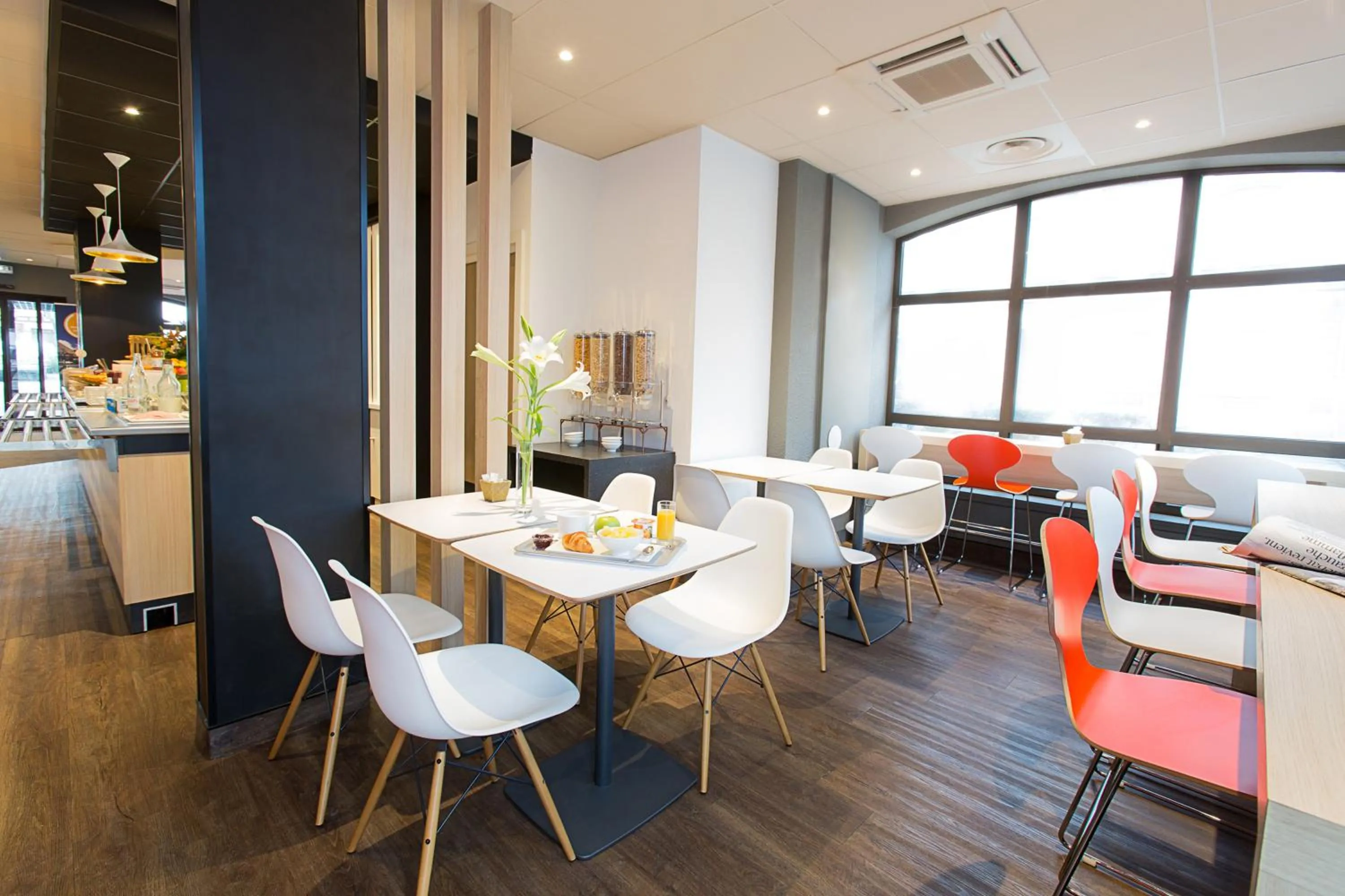 Restaurant/places to eat in ibis Colmar Centre