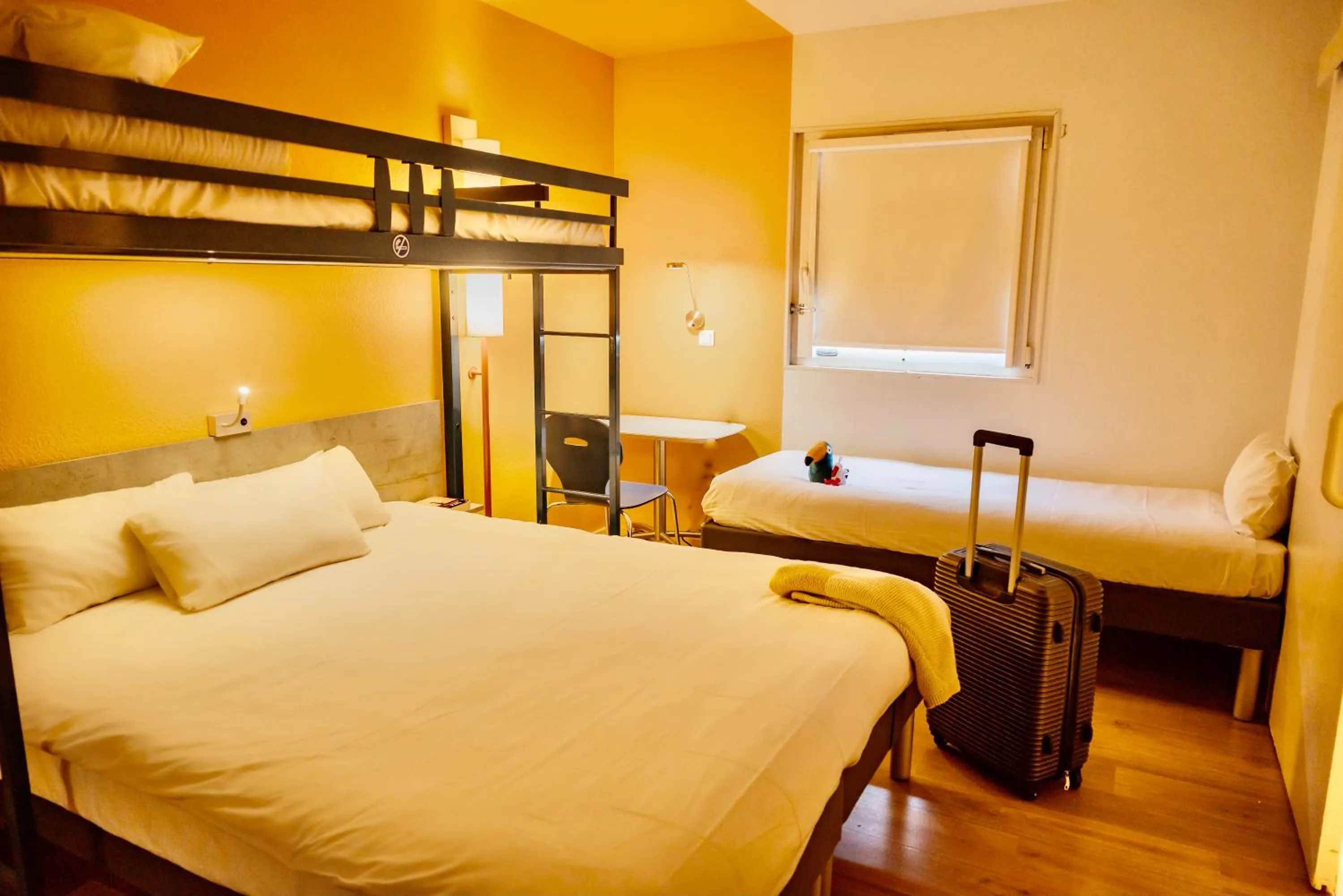 Bedroom, Bed in ibis Budget Colmar Centre Gare