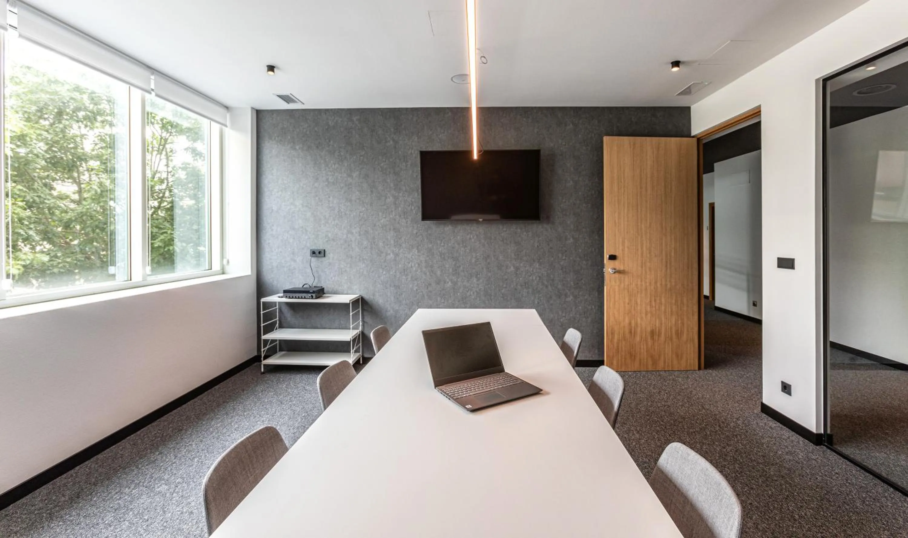 Communal lounge/ TV room, Bed in Hotel Forum Ceao