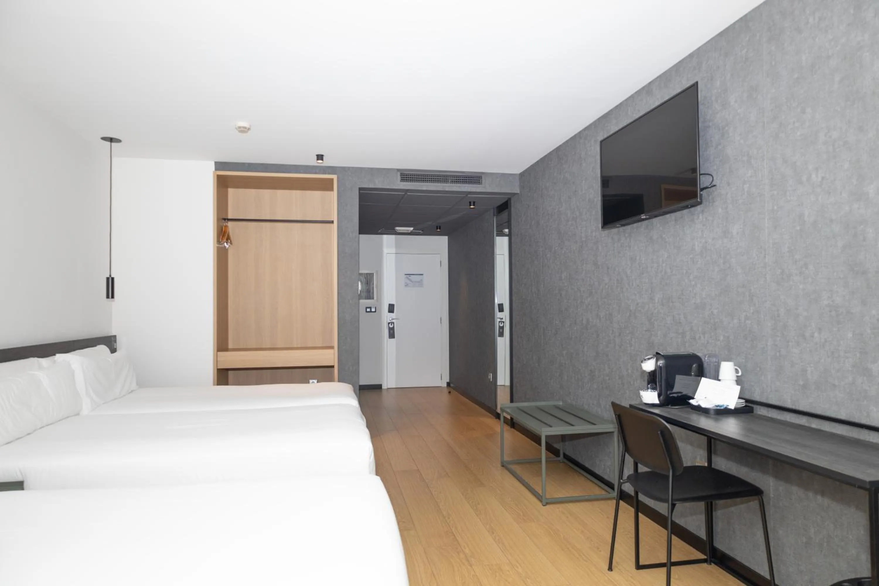 Bed in Hotel Forum Ceao