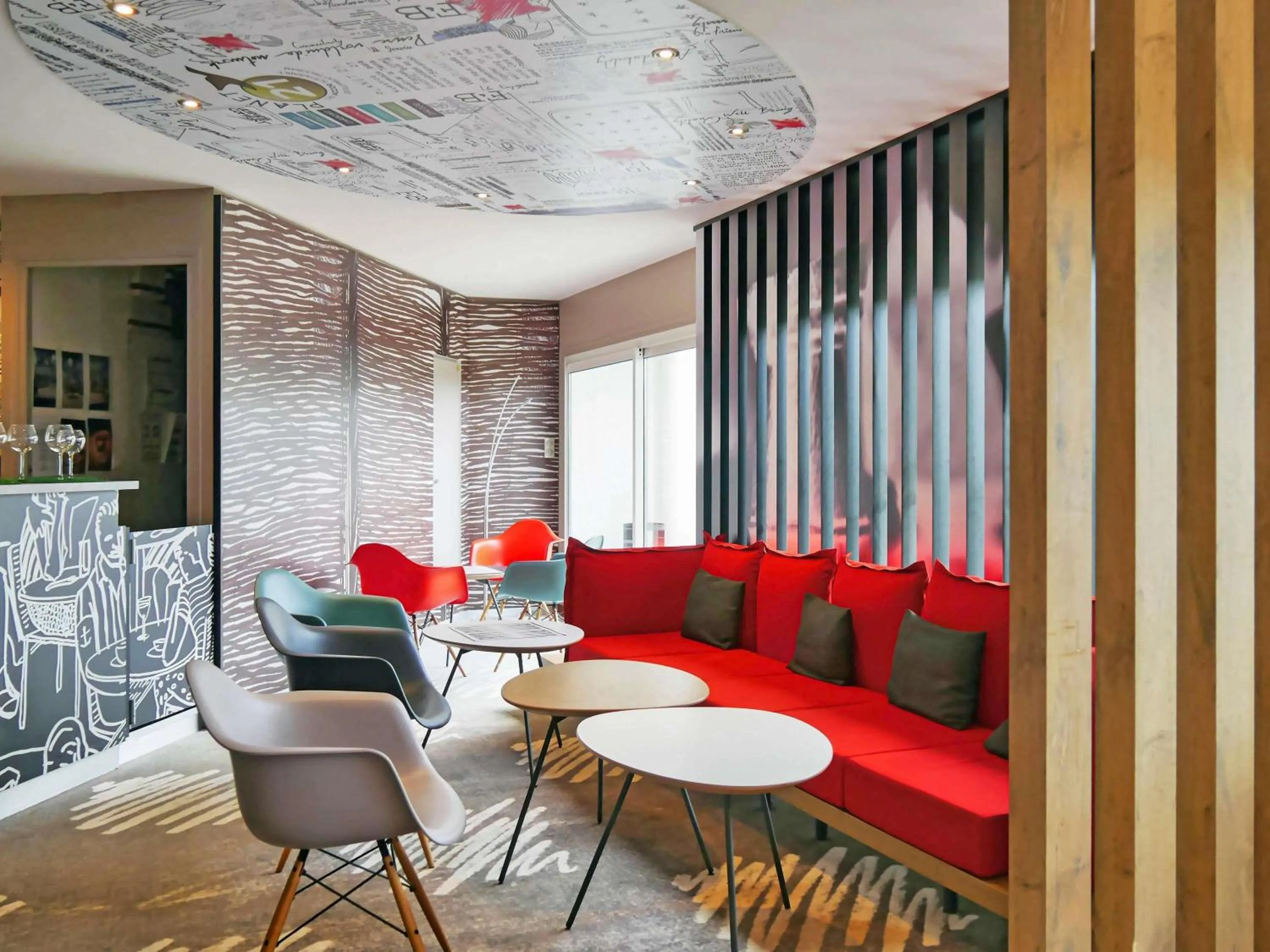 Property building in ibis Laval Le Relais D'Armor