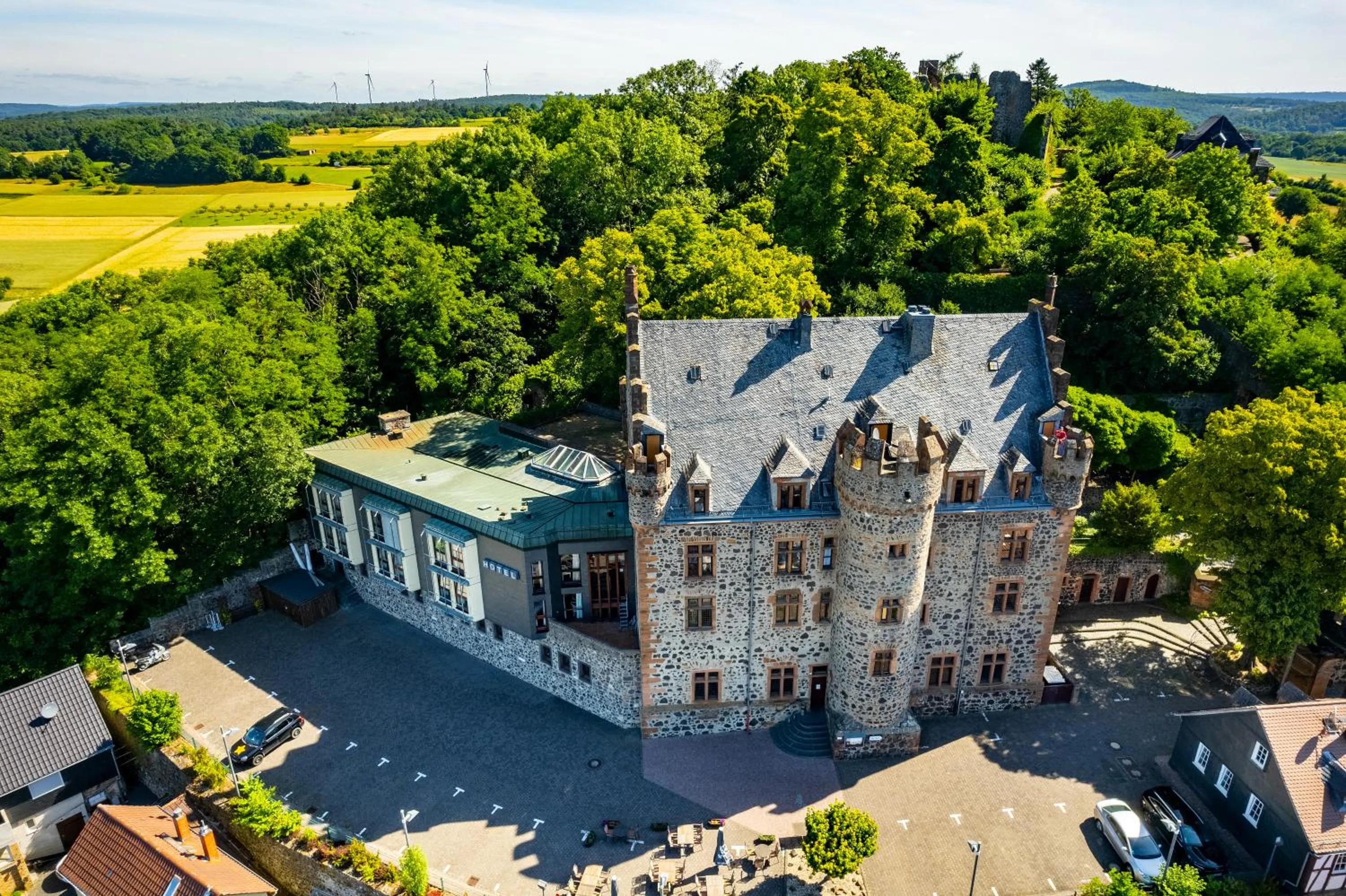 Property building in Burghotel Staufenberg