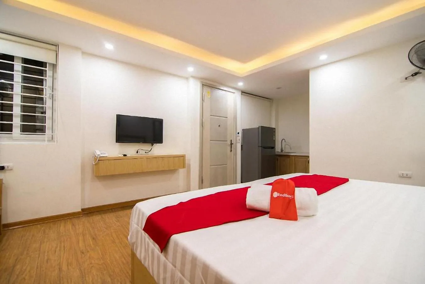 Galaxy Hanoi Hotel & Apartment - 12 ngõ 80 Trần Duy Hưng