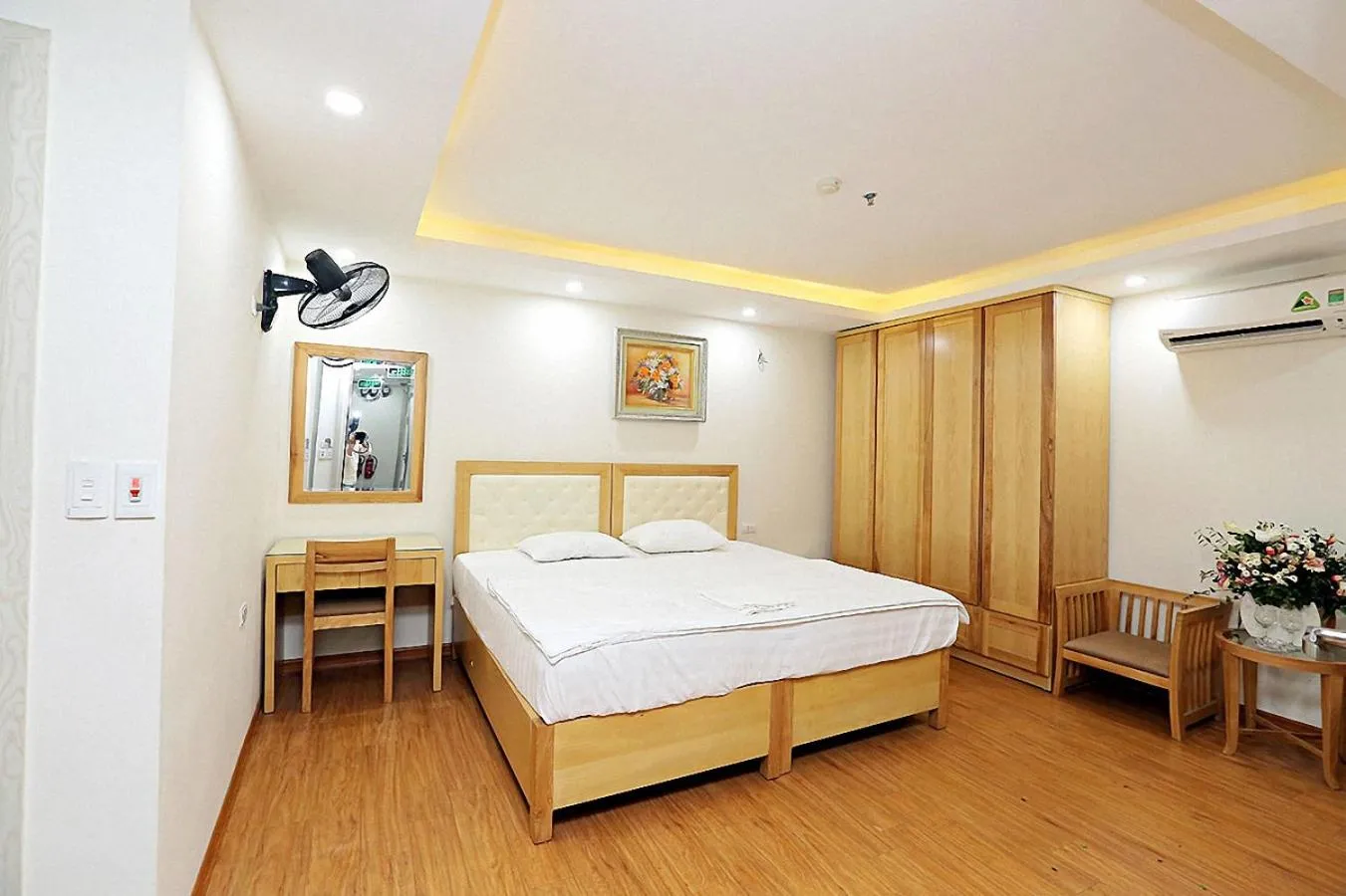 Galaxy Hanoi Hotel & Apartment - 12 ngõ 80 Trần Duy Hưng