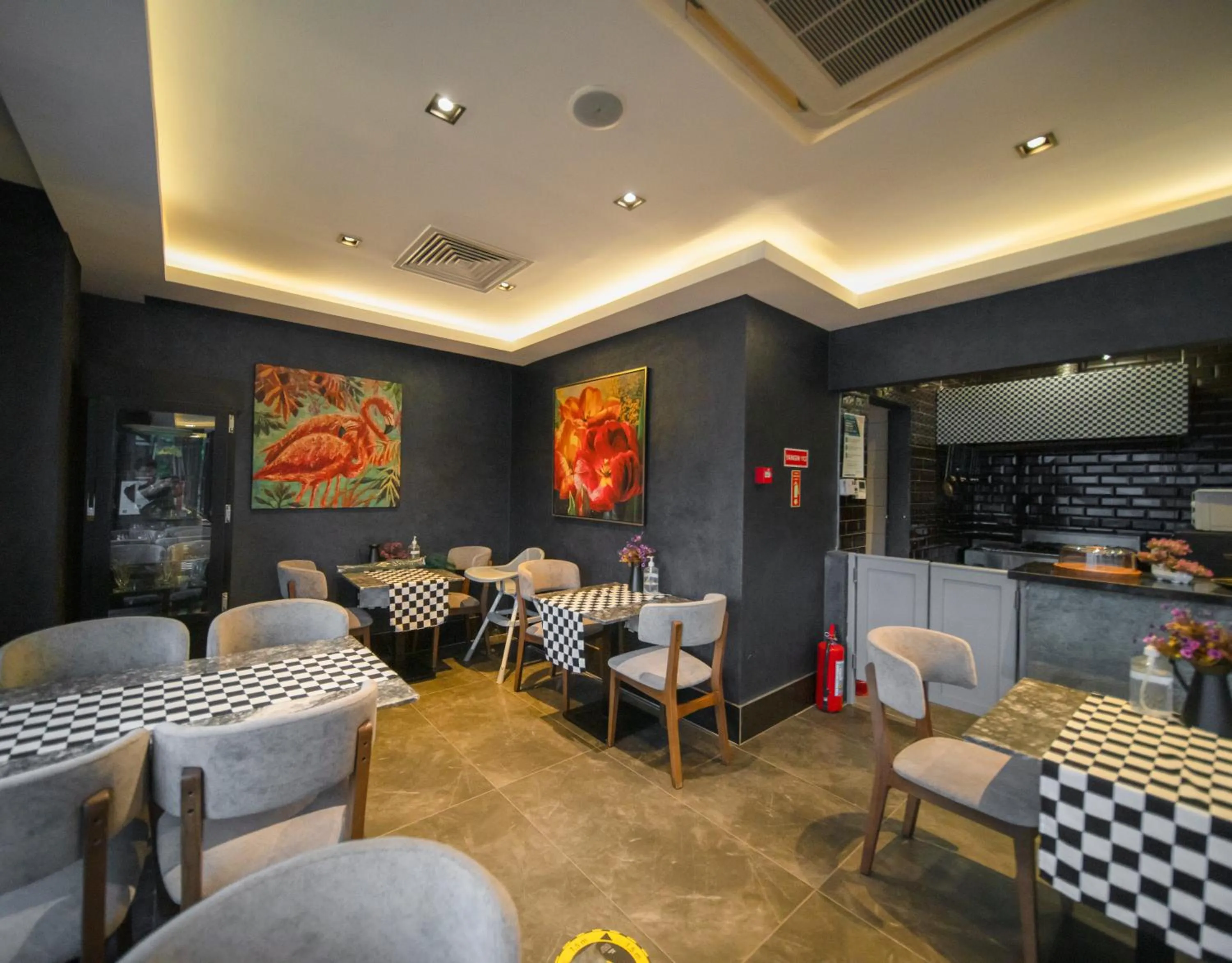 Restaurant/places to eat in Sea Palm Otel Yalıkavak