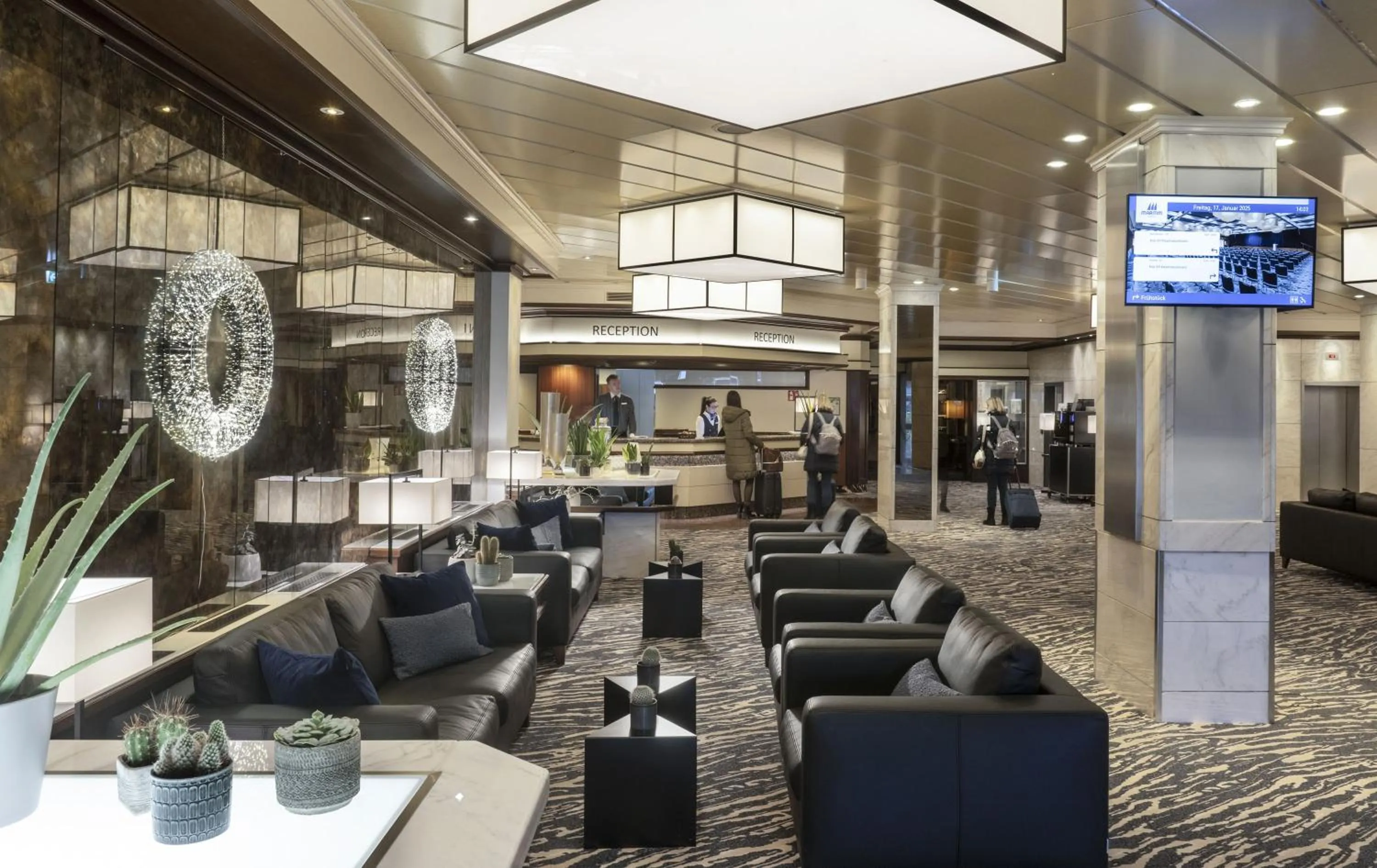 Lobby or reception in Maritim Hotel Darmstadt
