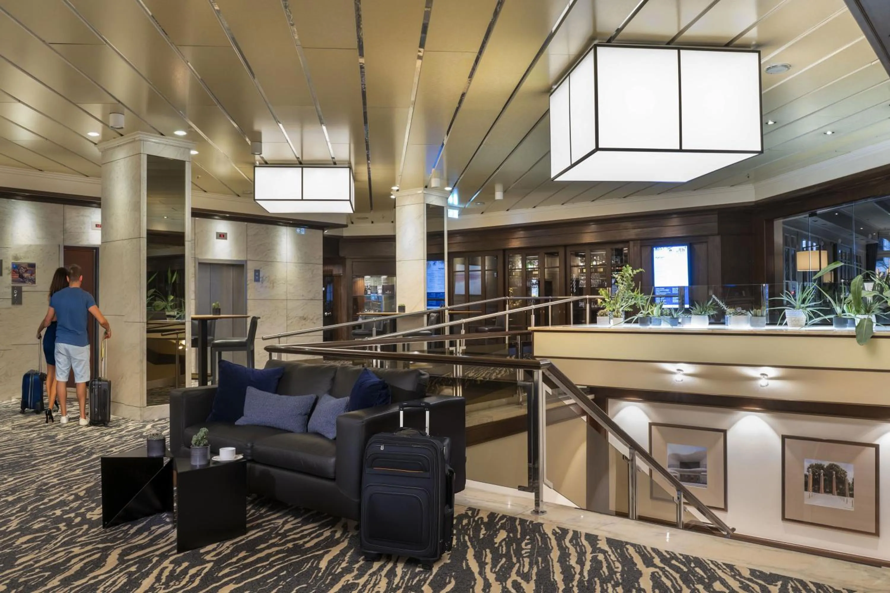 Lobby or reception in Maritim Hotel Darmstadt