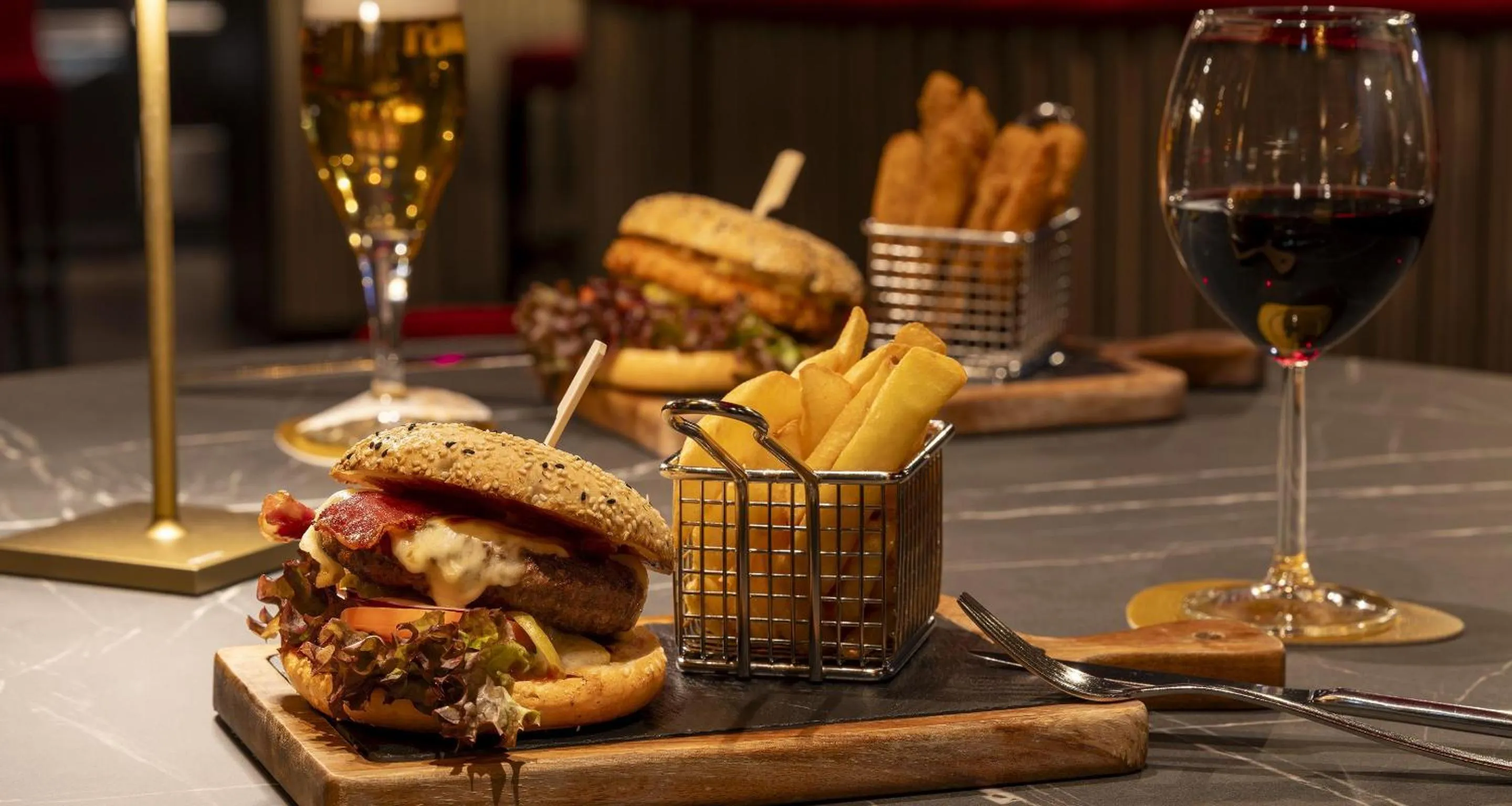 Lounge or bar in Best Western Plus Plaza Hotel Darmstadt