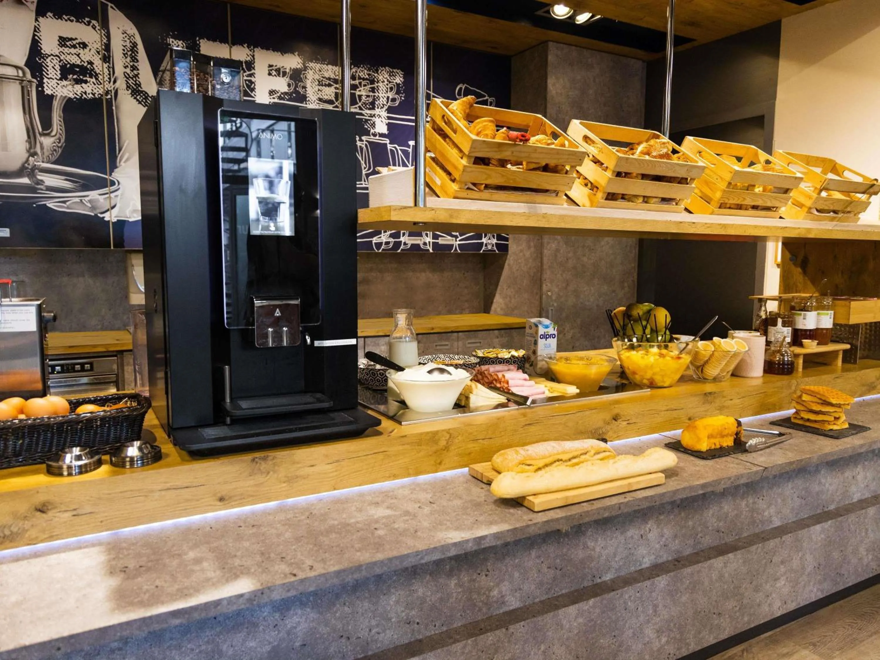 Breakfast in ibis budget Paris Porte de Vanves