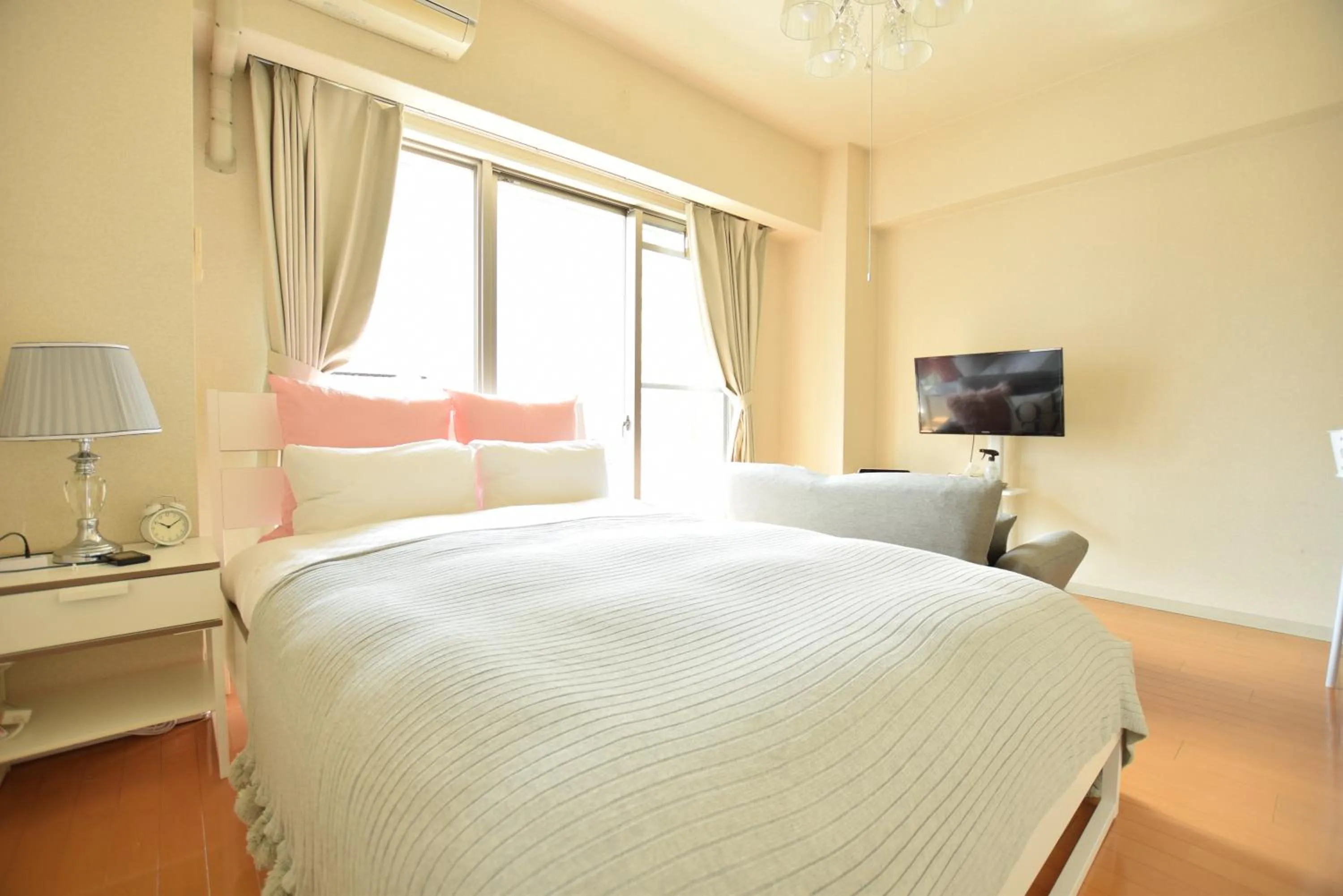 Bed in Luft Uehonmachi 501