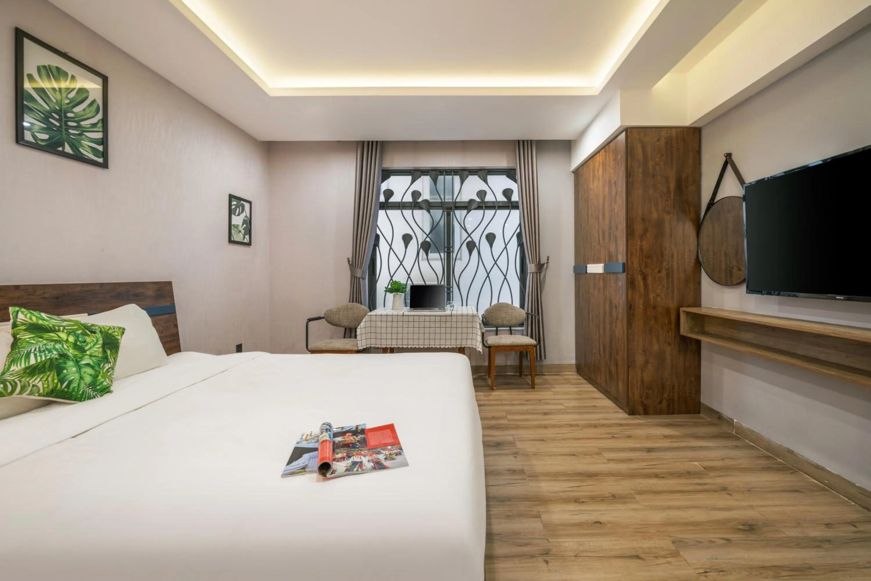 Bedroom, Bed in Mons Boutique Hotel & Apartment