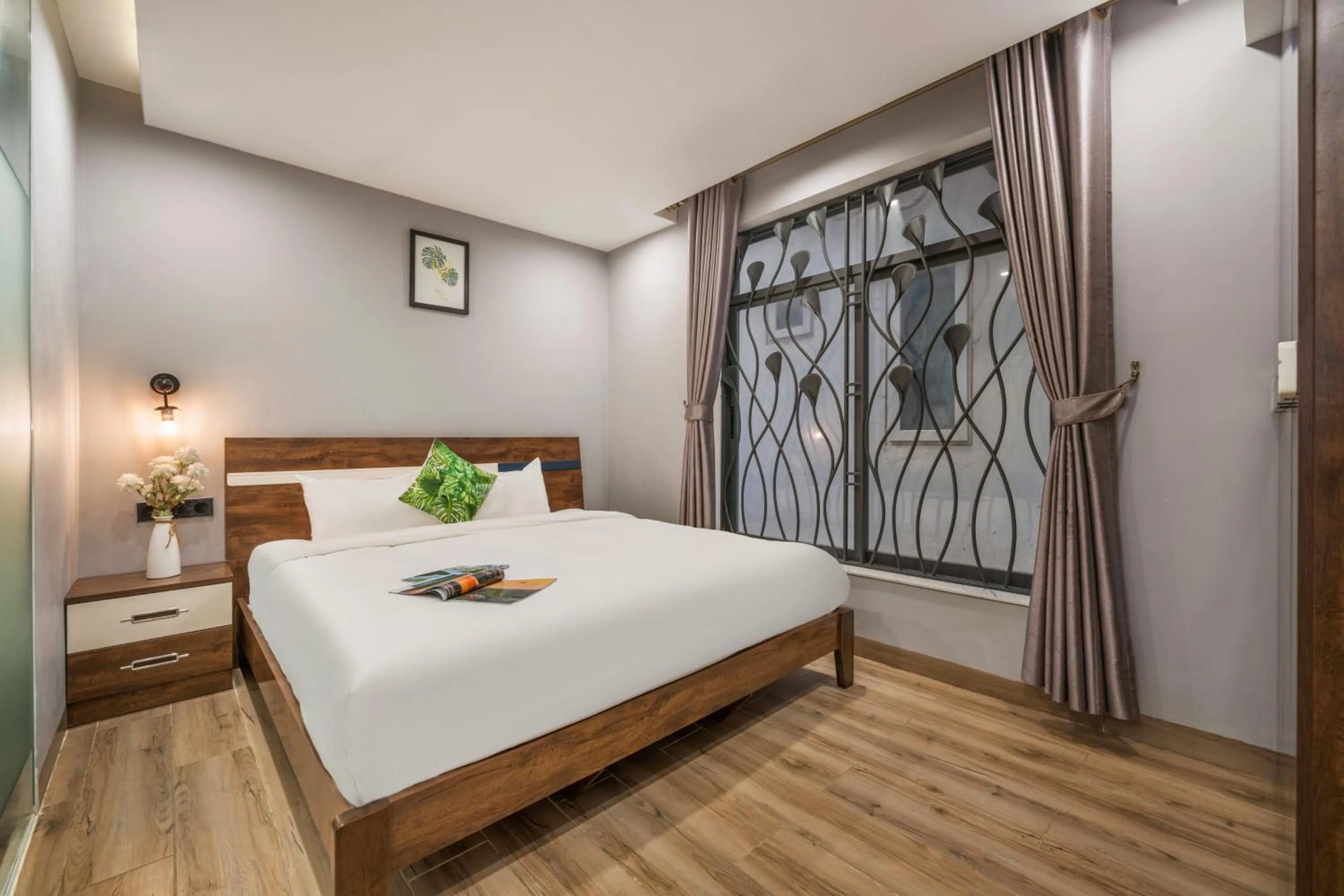 Bedroom, Bed in Mons Boutique Hotel & Apartment