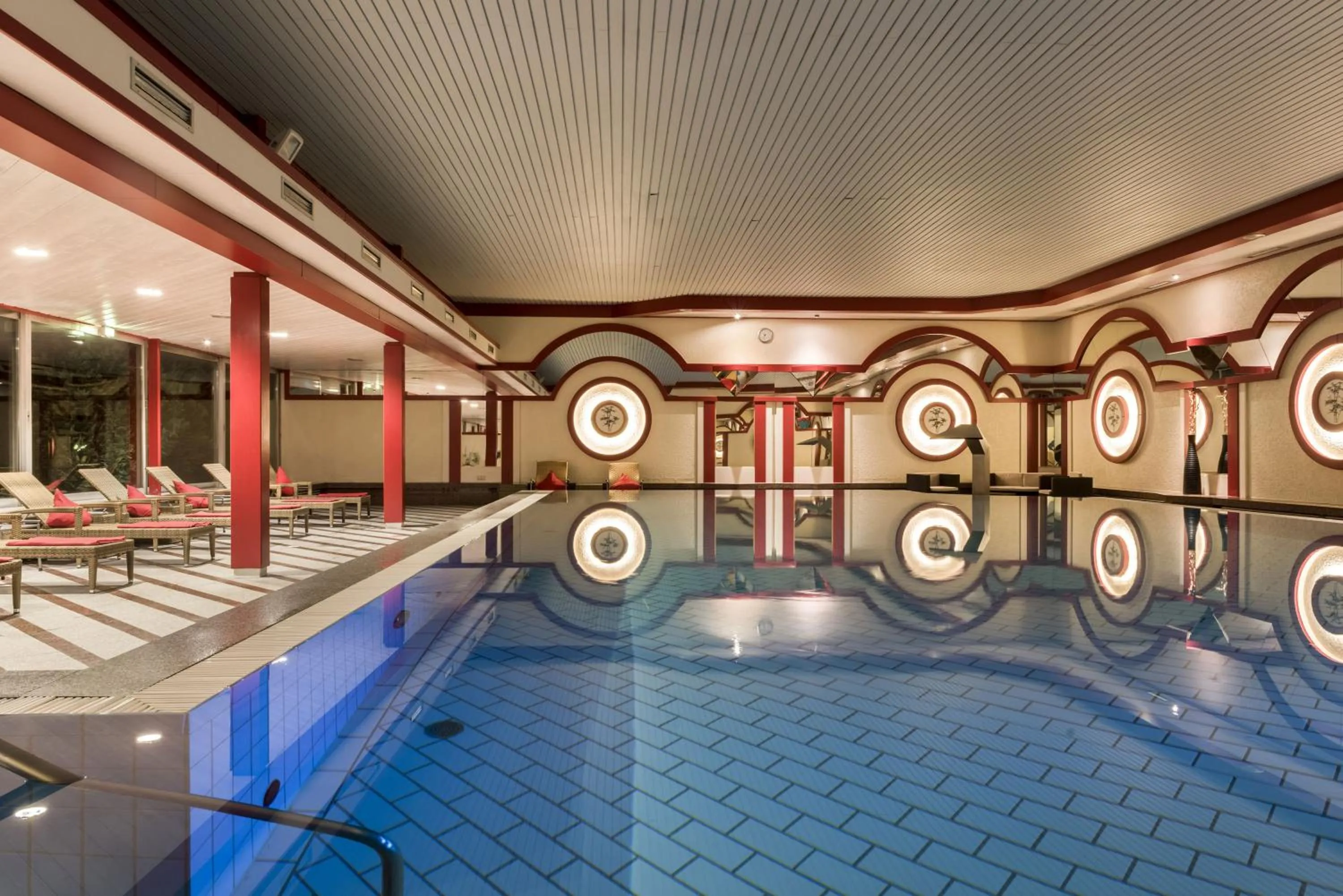 Swimming pool in Maritim Hotel Bad Wildungen