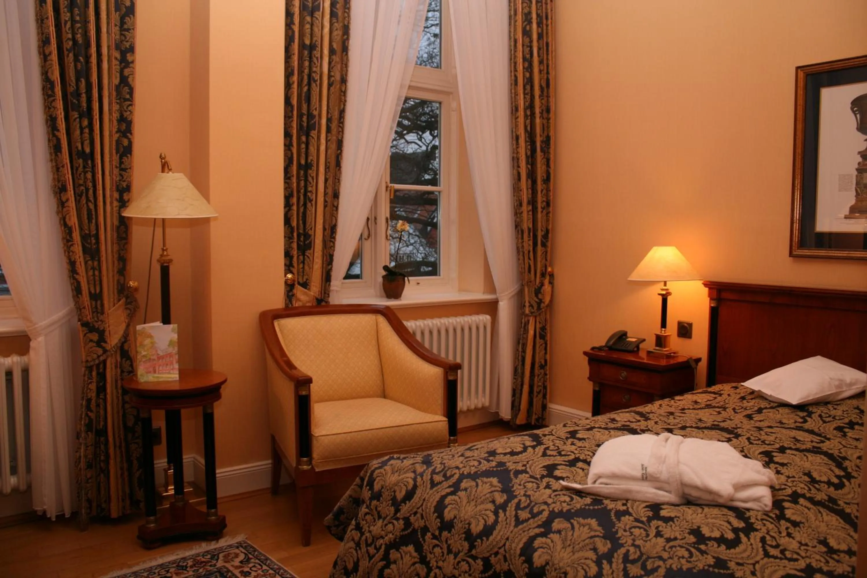 Bed in Hotel Altes Gymnasium