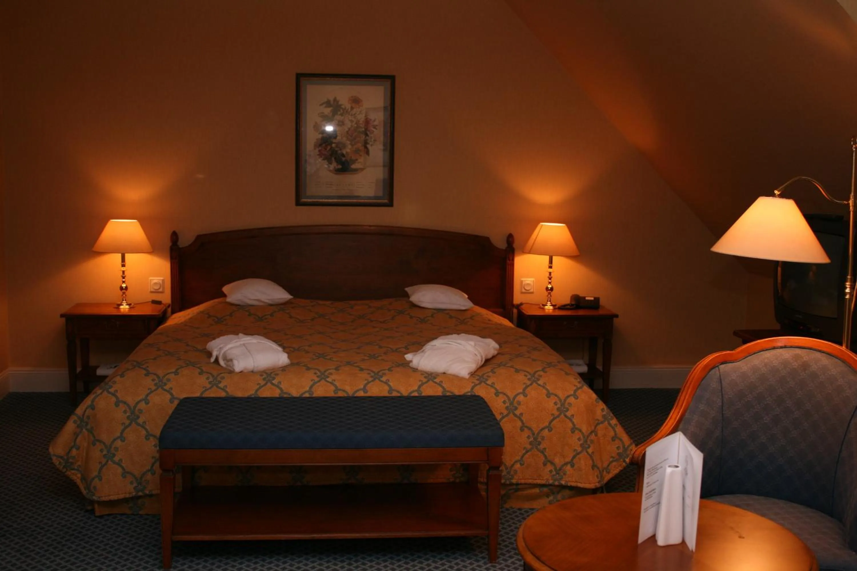 Bed in Hotel Altes Gymnasium