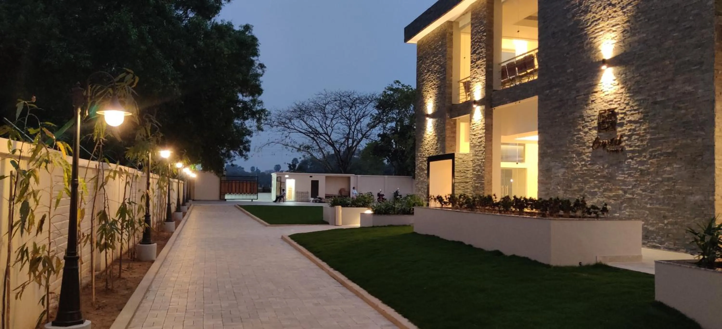 The creek boutique resort & spa