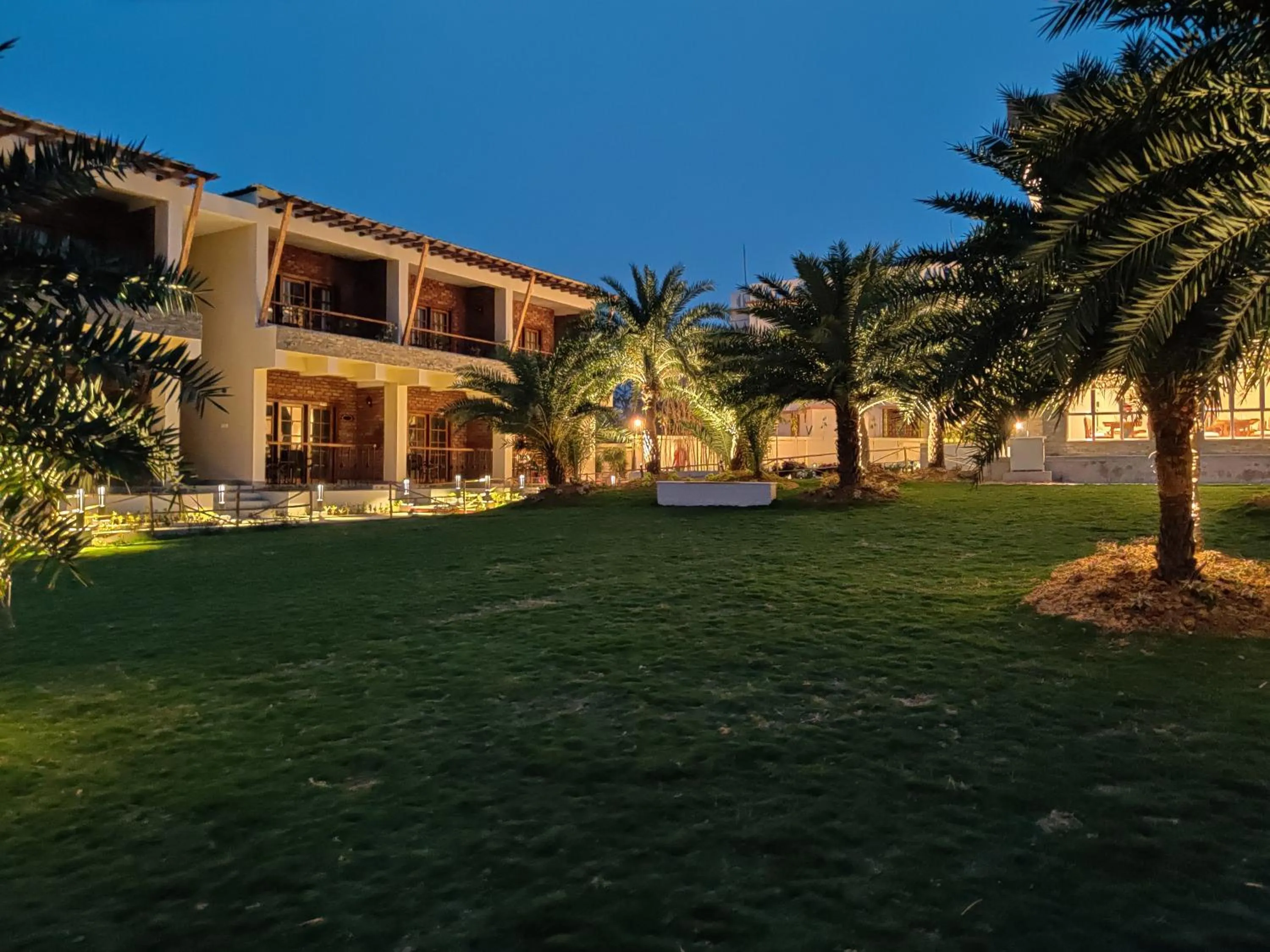 The creek boutique resort & spa