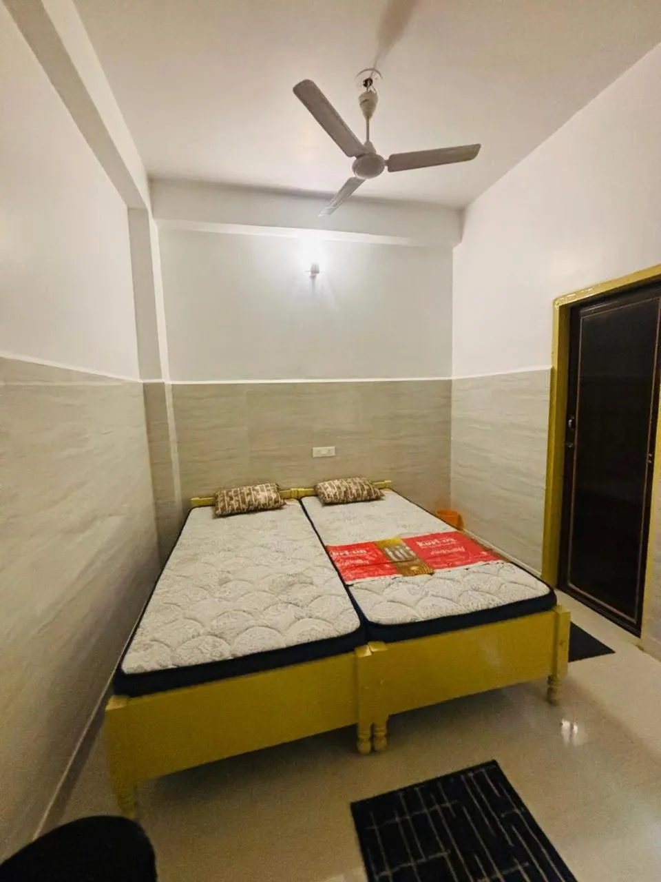 Bedroom, Bed in Bimala Hotel