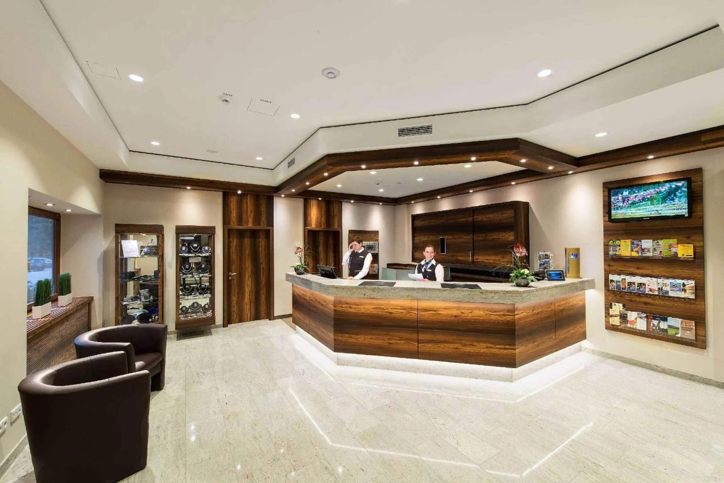 Lobby or reception in Maritim Titisee Hotel