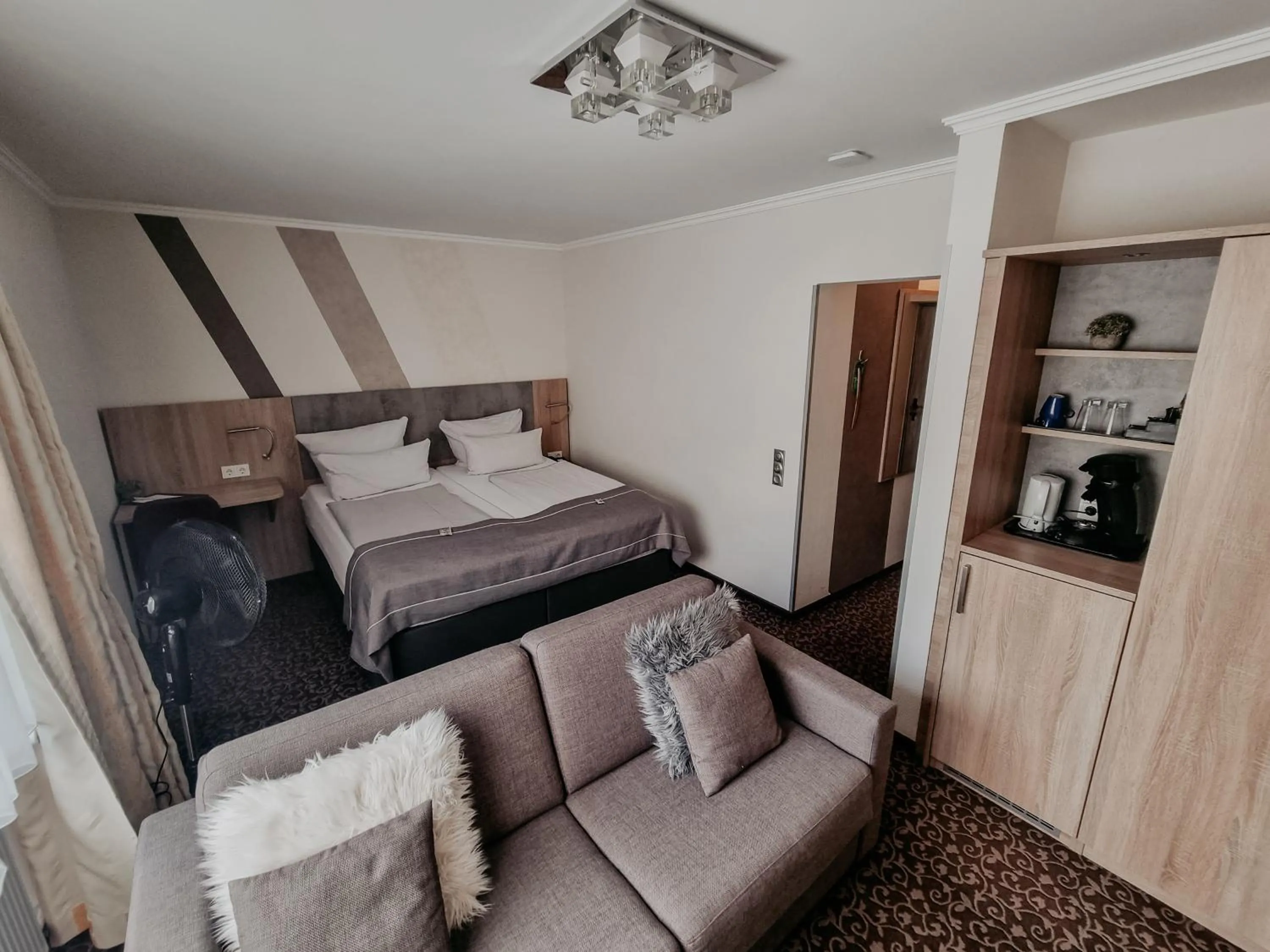 Photo of the whole room in Hotel Estricher Hof