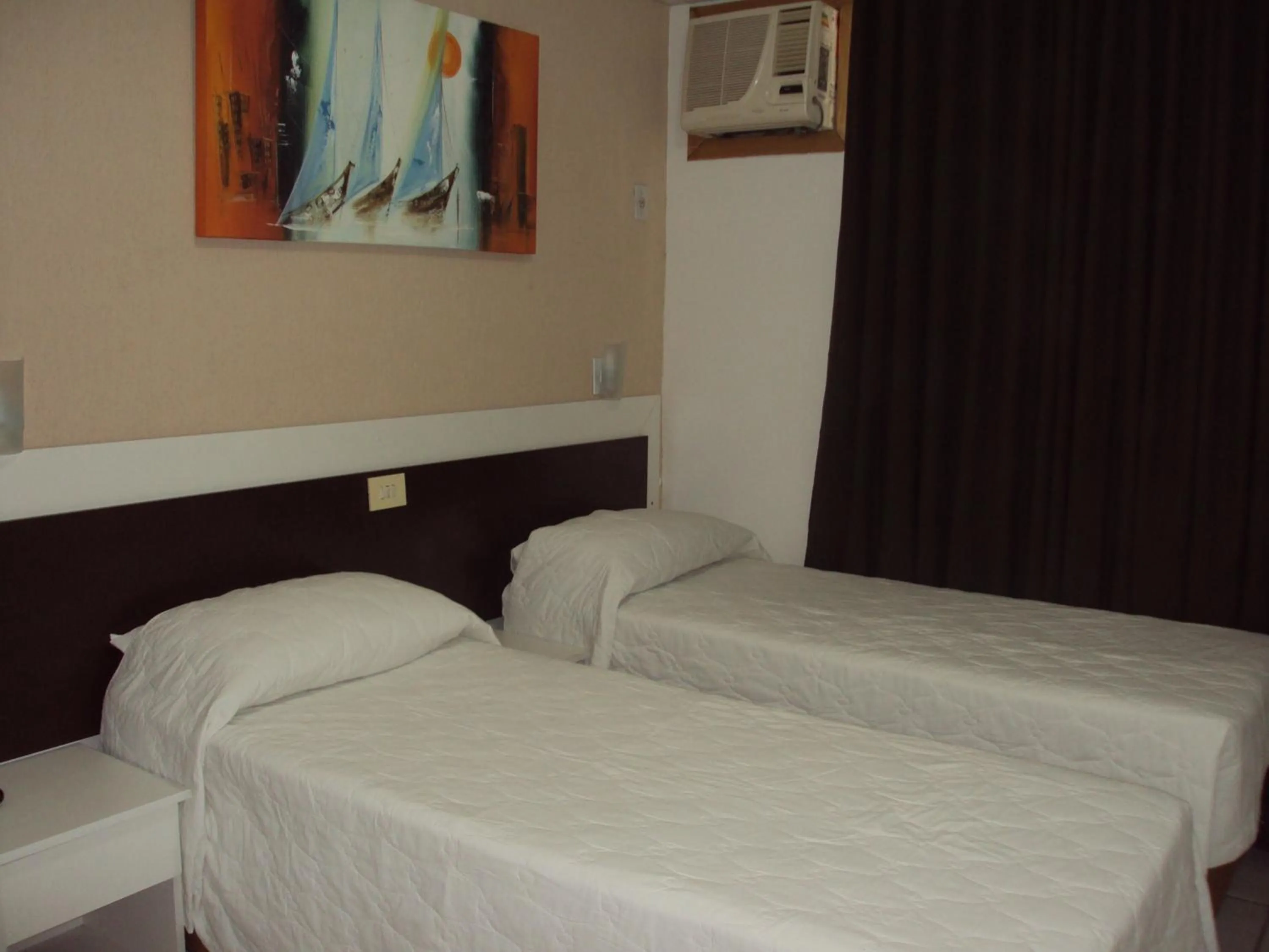 Bed in Hotel Praiamar