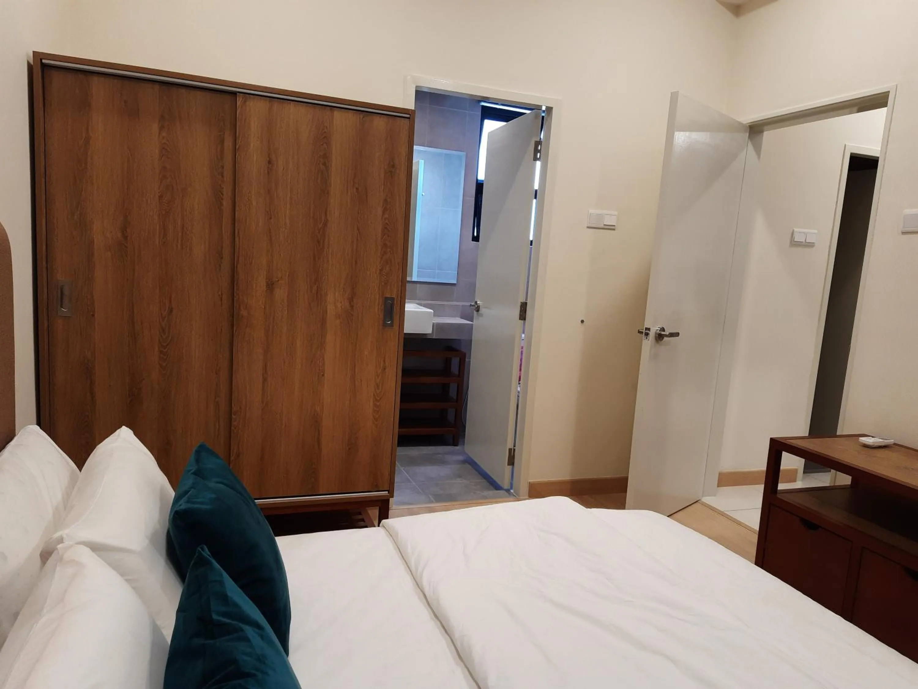 Bed in Hayfa Holiday Home @ Timur Bay