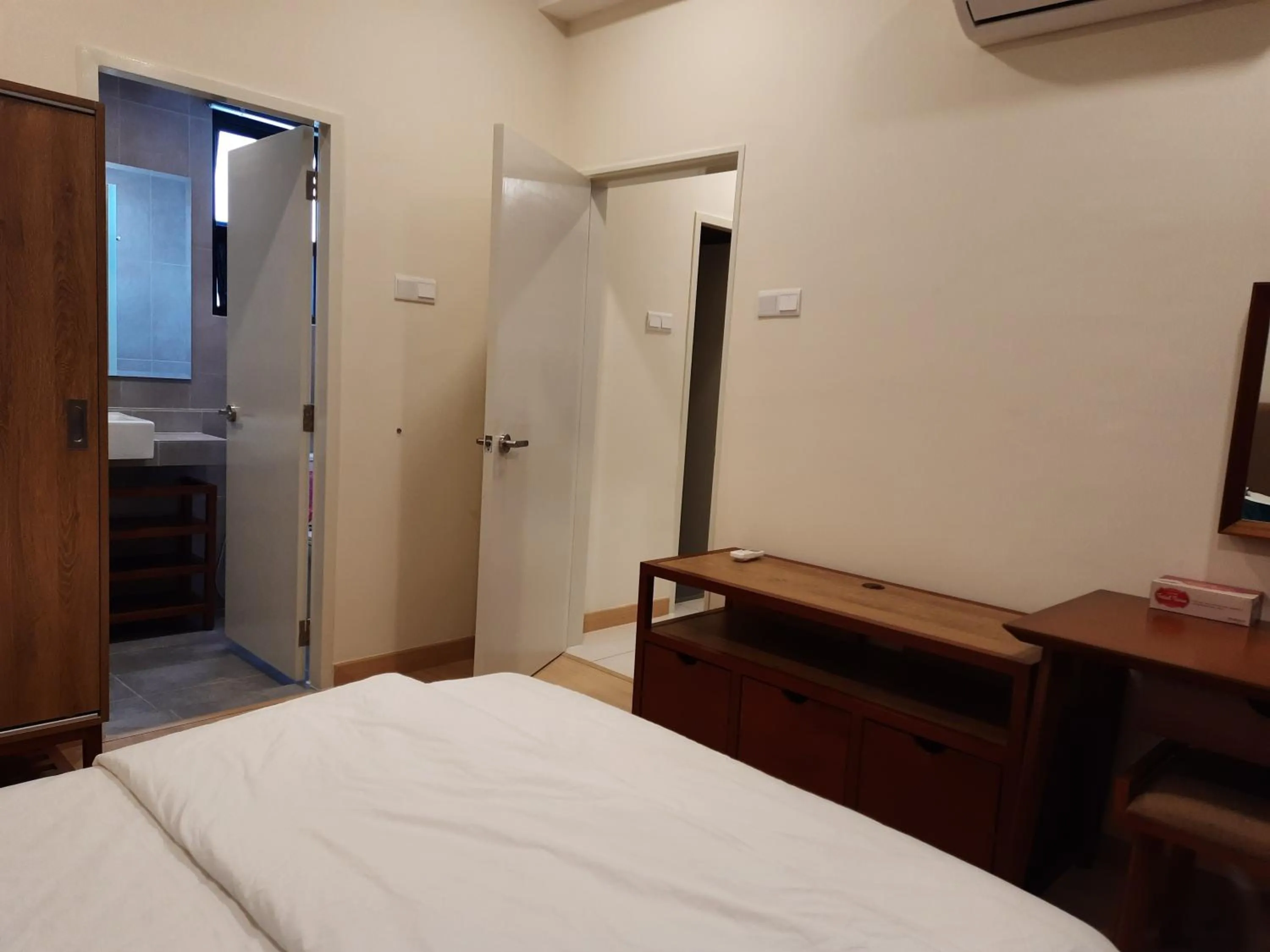 Bed in Hayfa Holiday Home @ Timur Bay