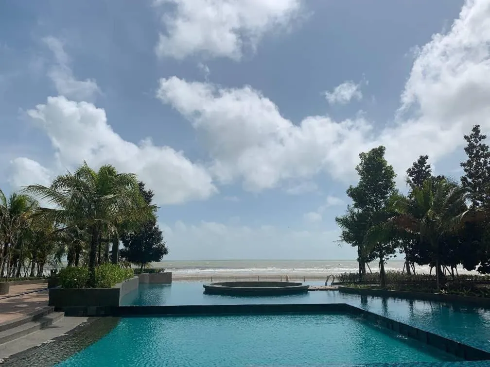 Property building in Hayfa Holiday Home @ Timur Bay