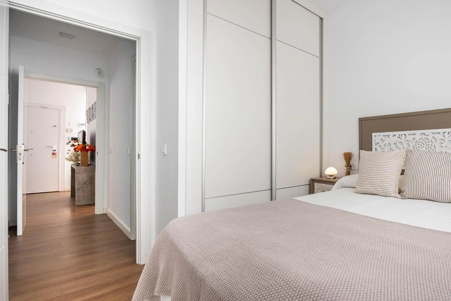 Photo of the whole room, Bed in Apartamentos Poemas & Rimas de Bécquer