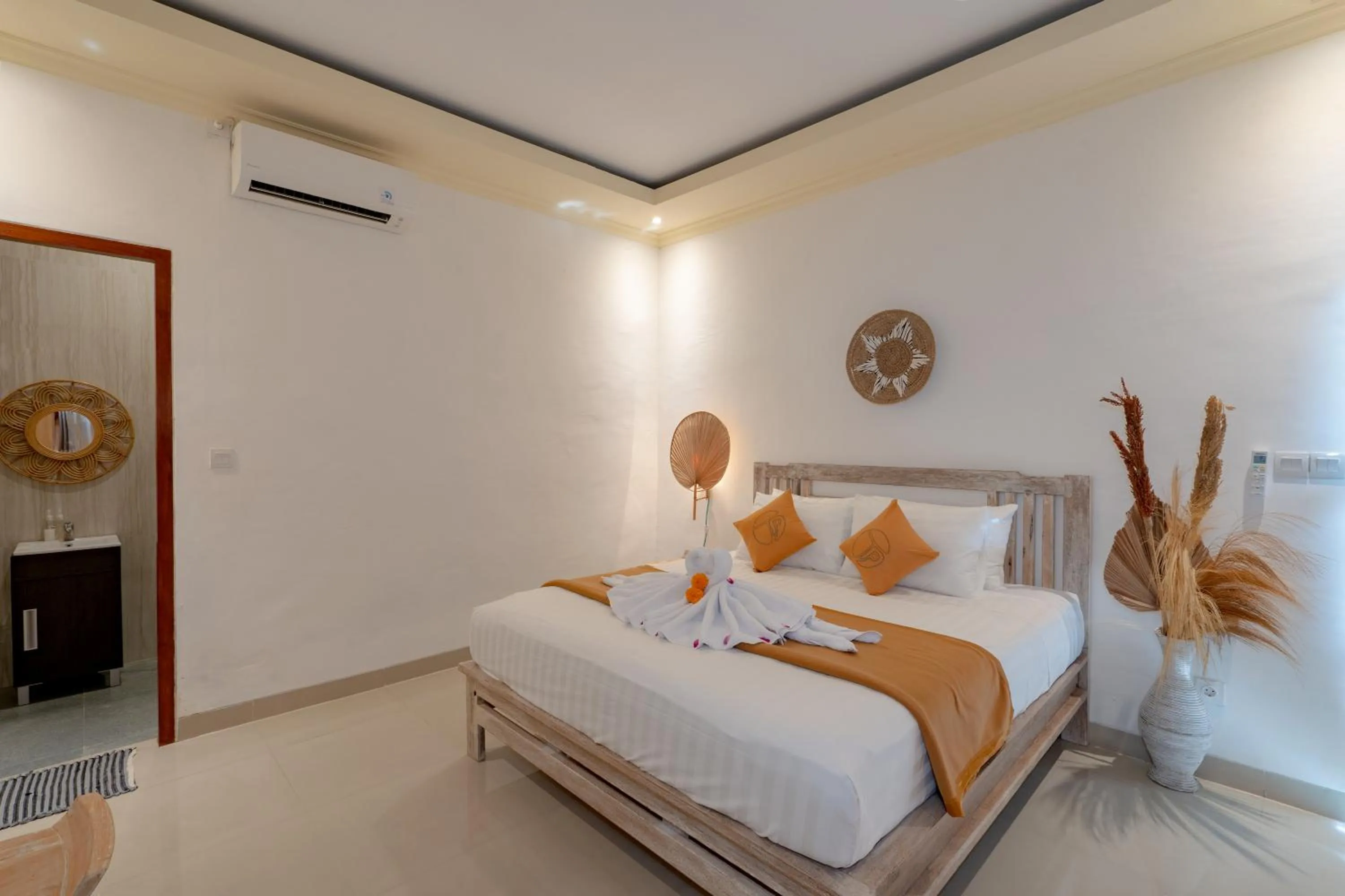 Bed in The Pulau Bungalow