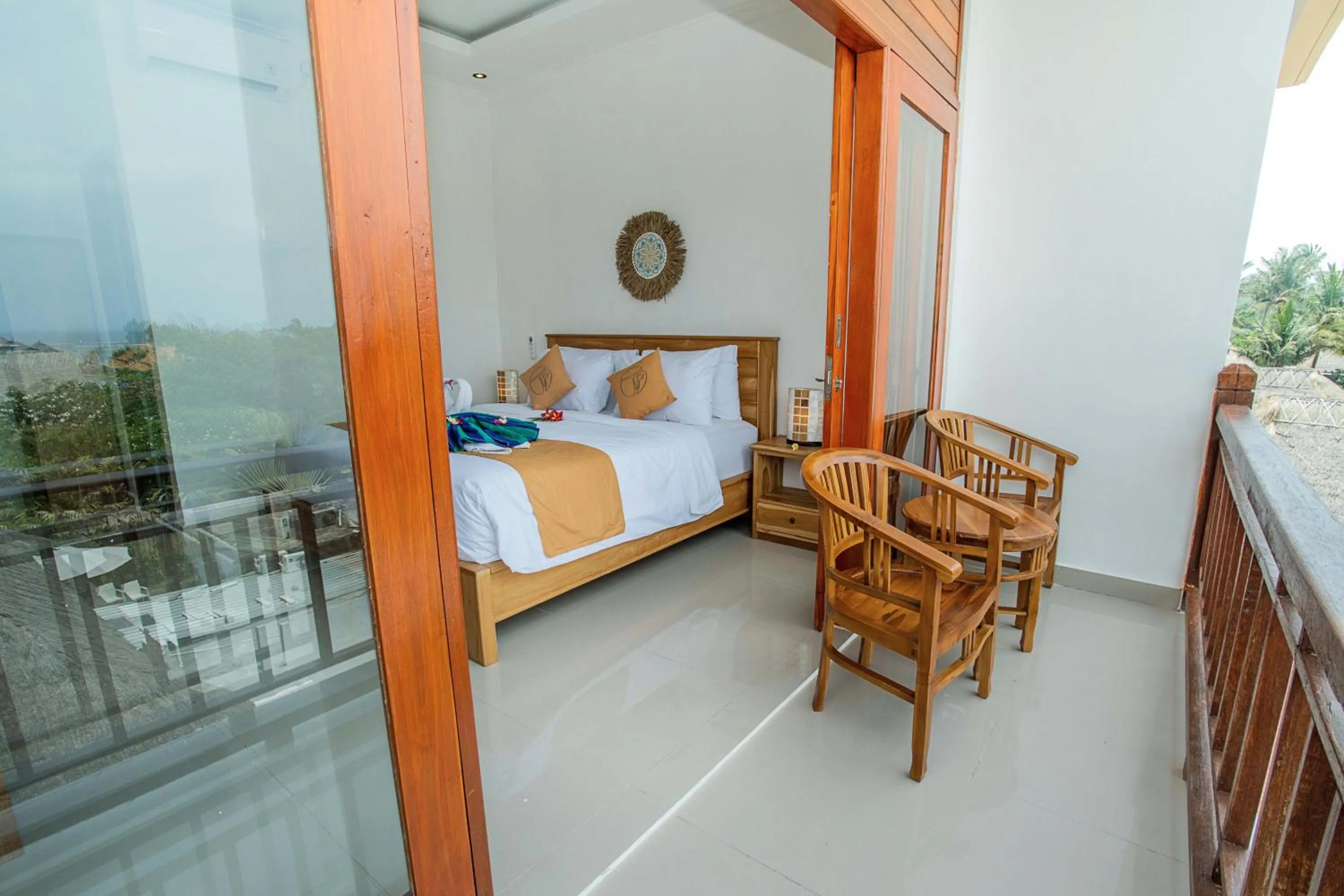 Bed in The Pulau Bungalow