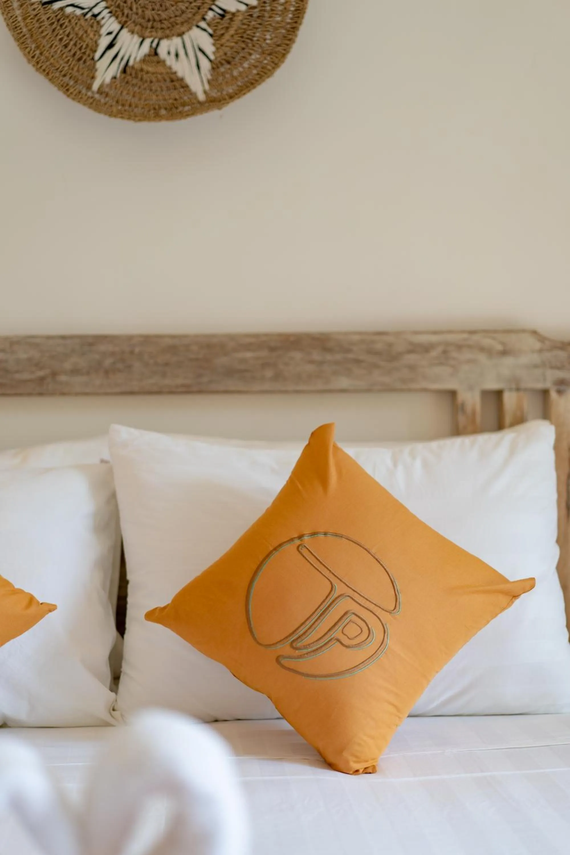 Bed in The Pulau Bungalow