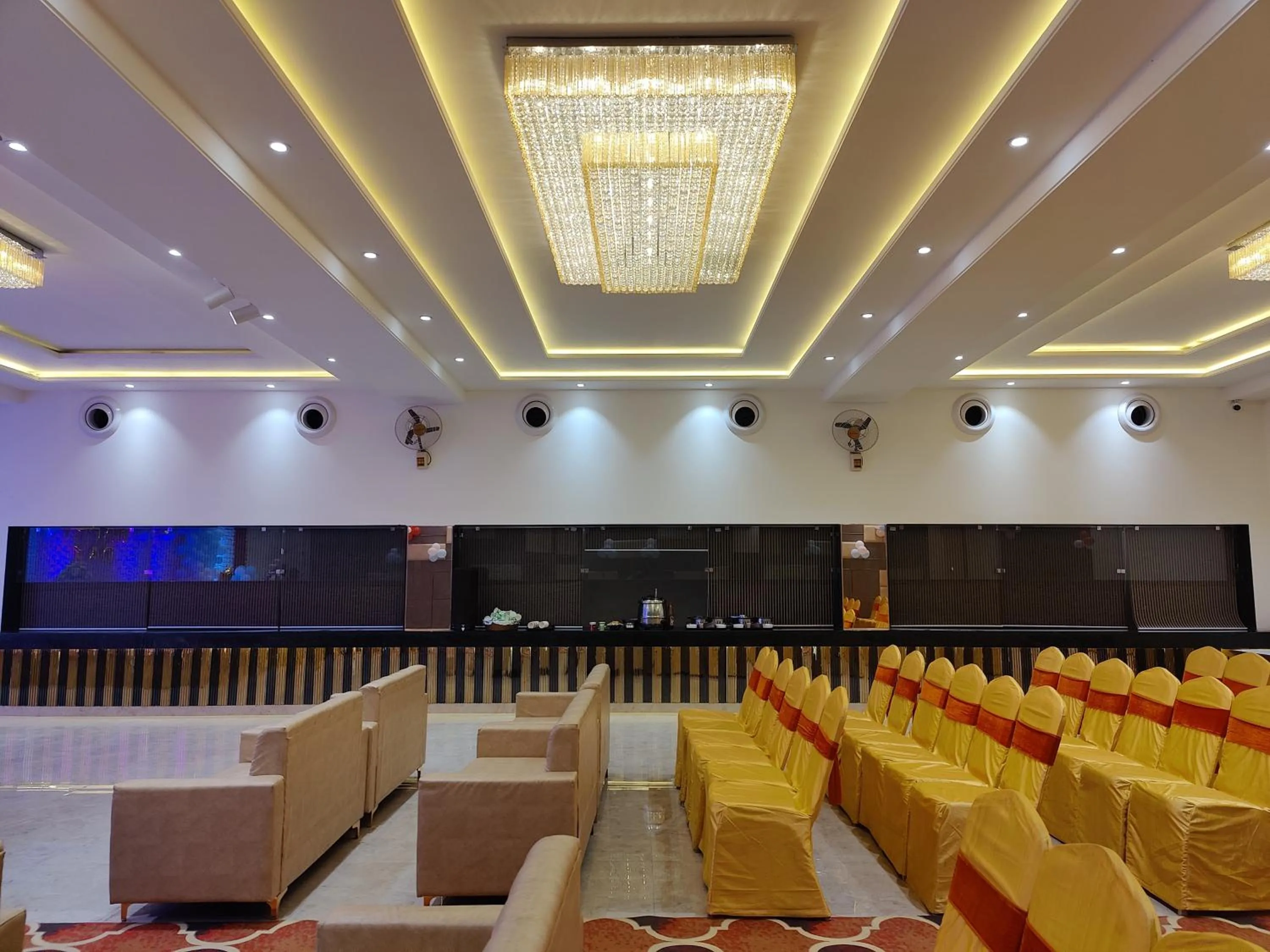 Banquet/Function facilities in Hotel Ganpati Palace