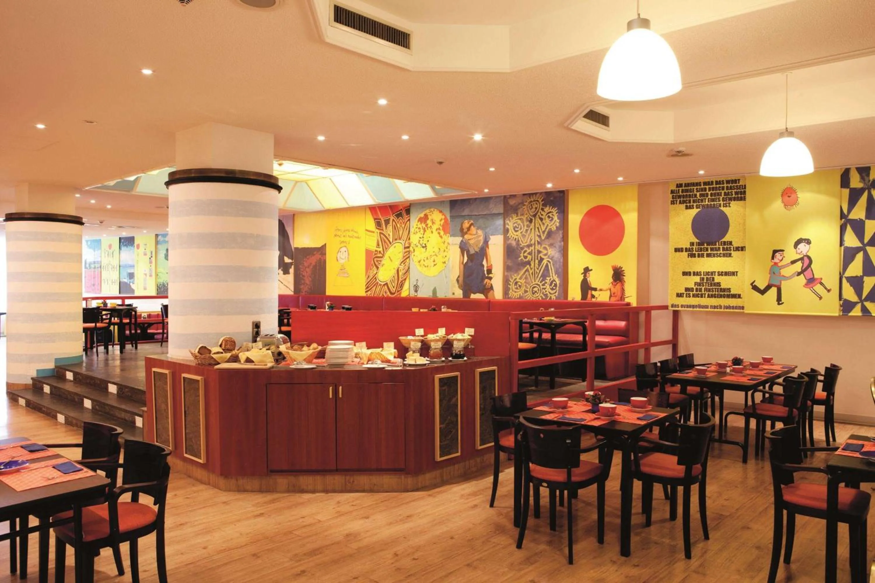 Restaurant/Places to Eat in Vienna House Easy by Wyndham Rostock