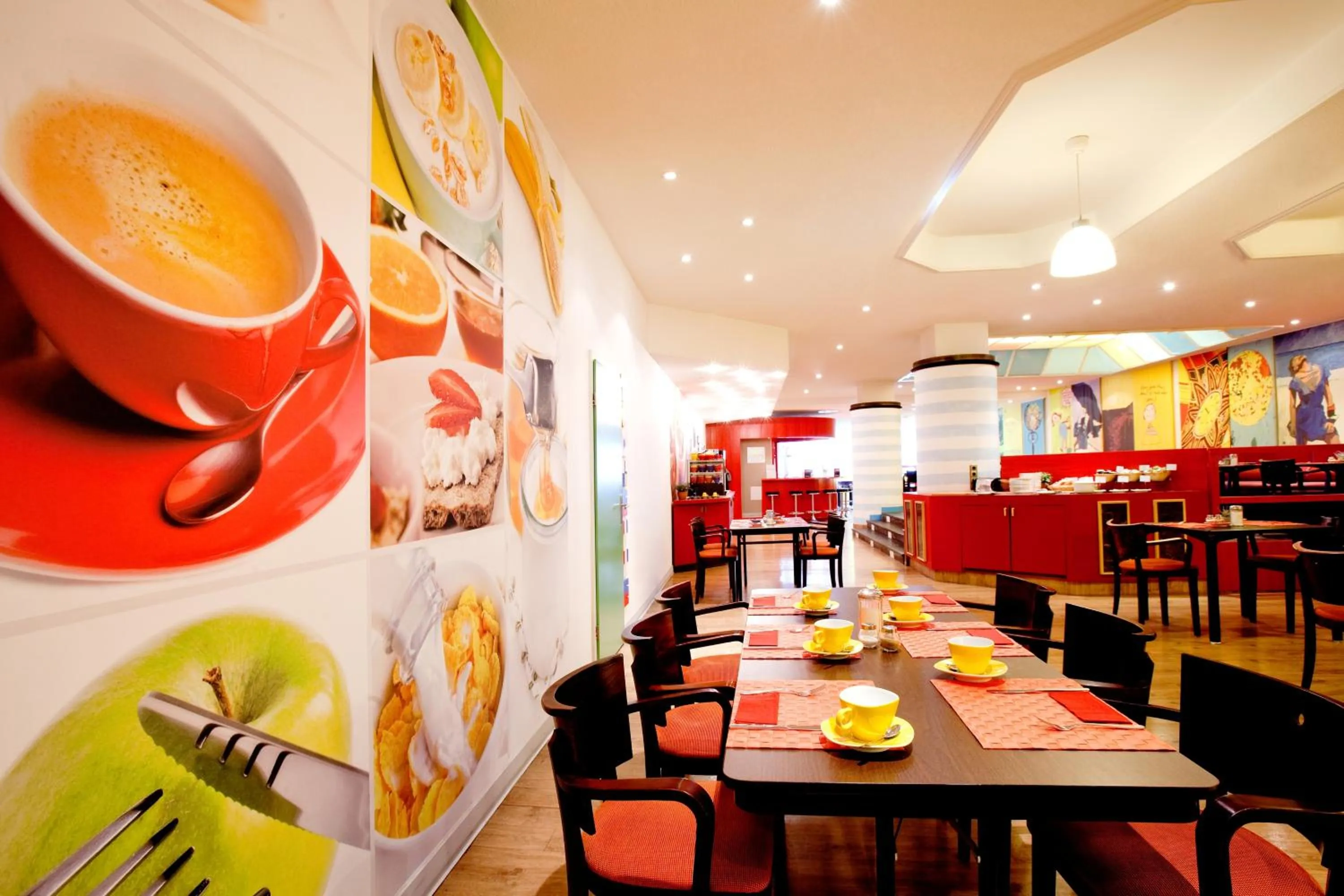 Restaurant/Places to Eat in Vienna House Easy by Wyndham Rostock